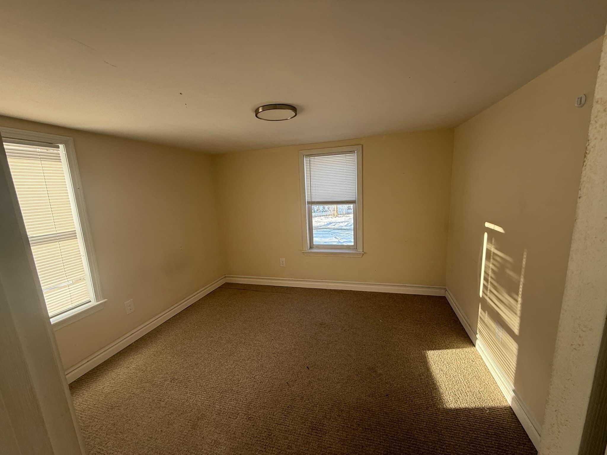 996 State Street Property Photo 7
