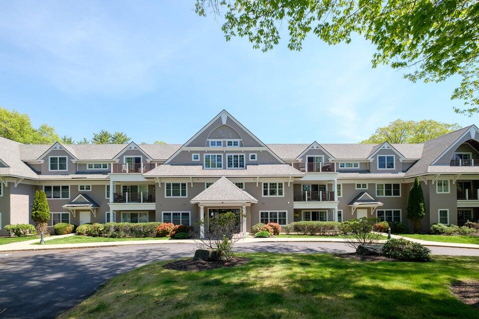 100 Shepards Cove Road H205 Property Photo 1