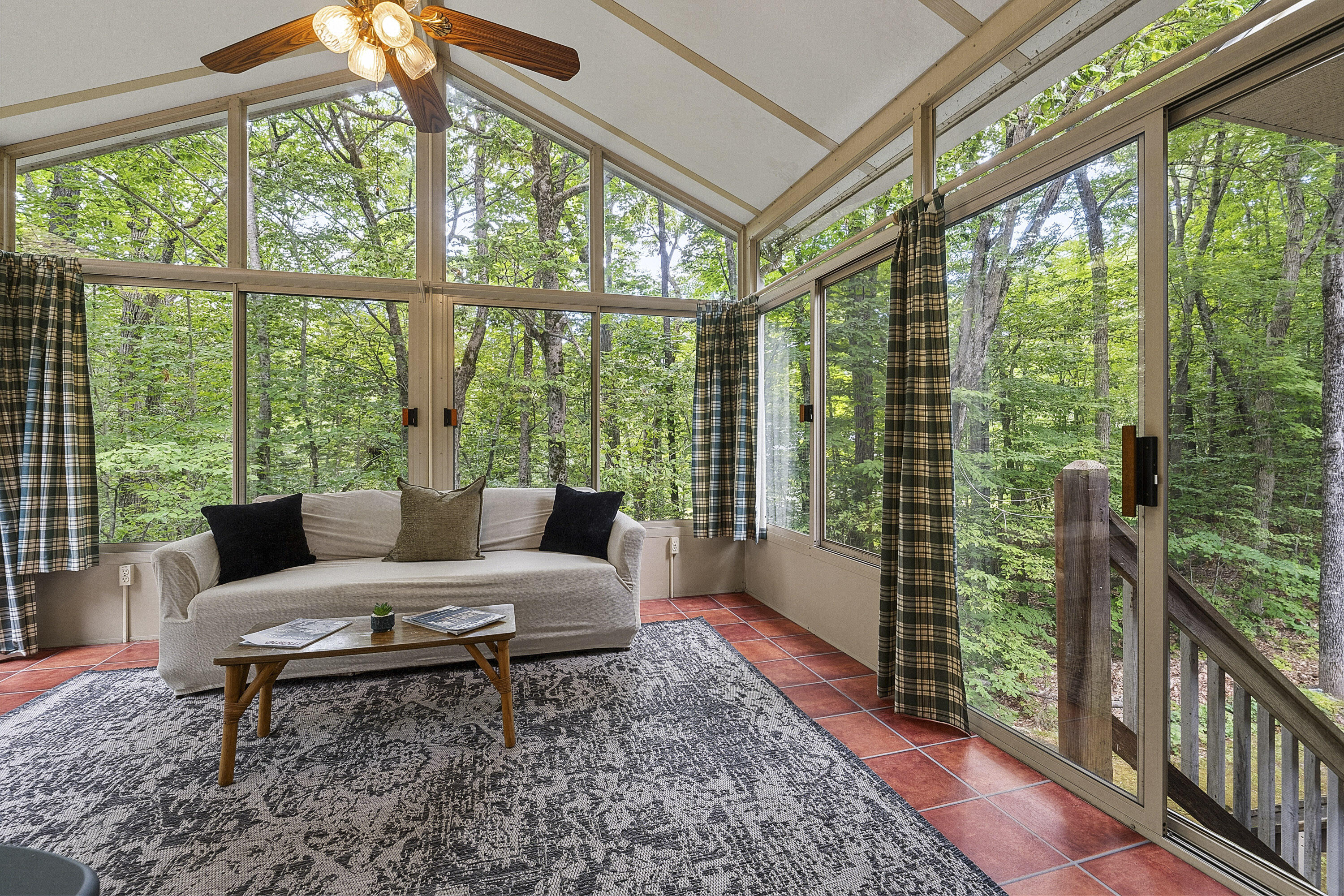 162 Rolling Hill Drive Property Photo 28