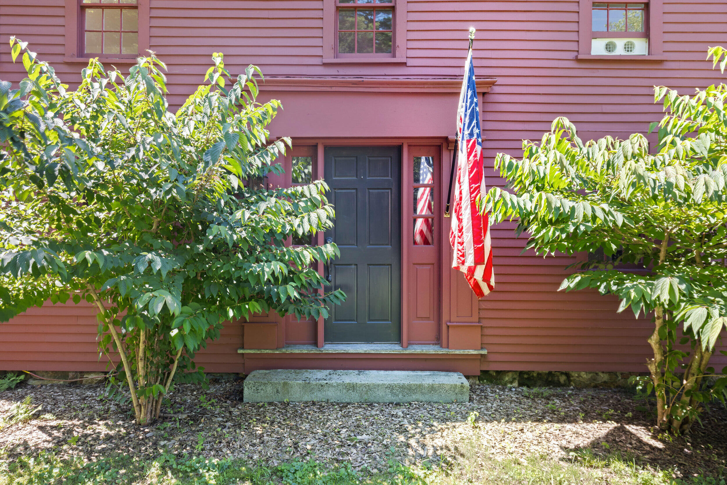 171 Summer Street Property Photo 3