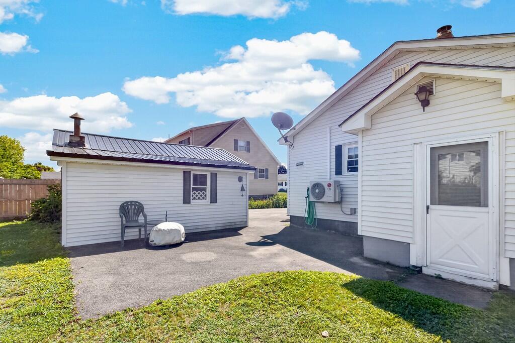 61 Waldo Street Property Photo 34
