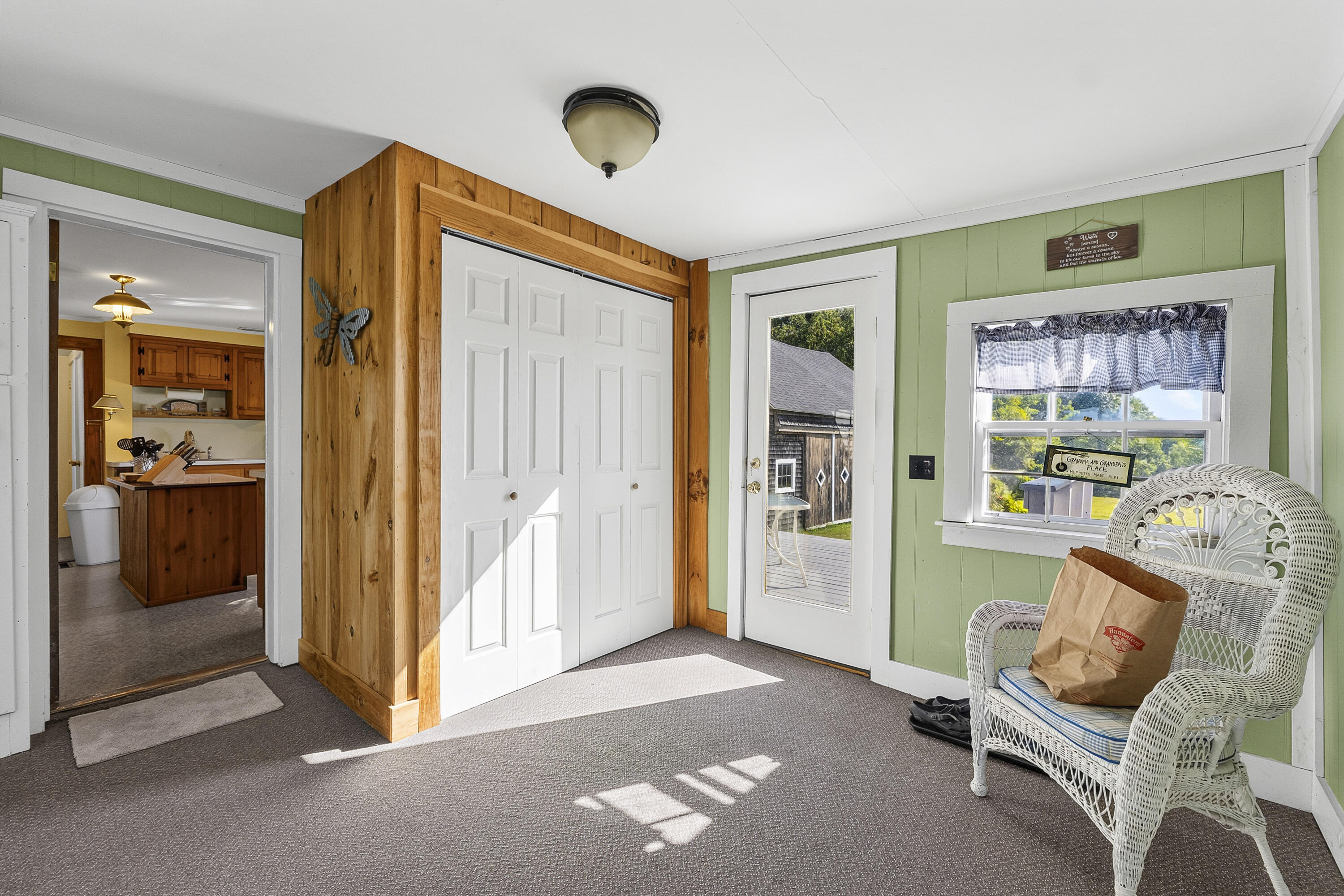944 Dutch Neck Road Property Photo 15