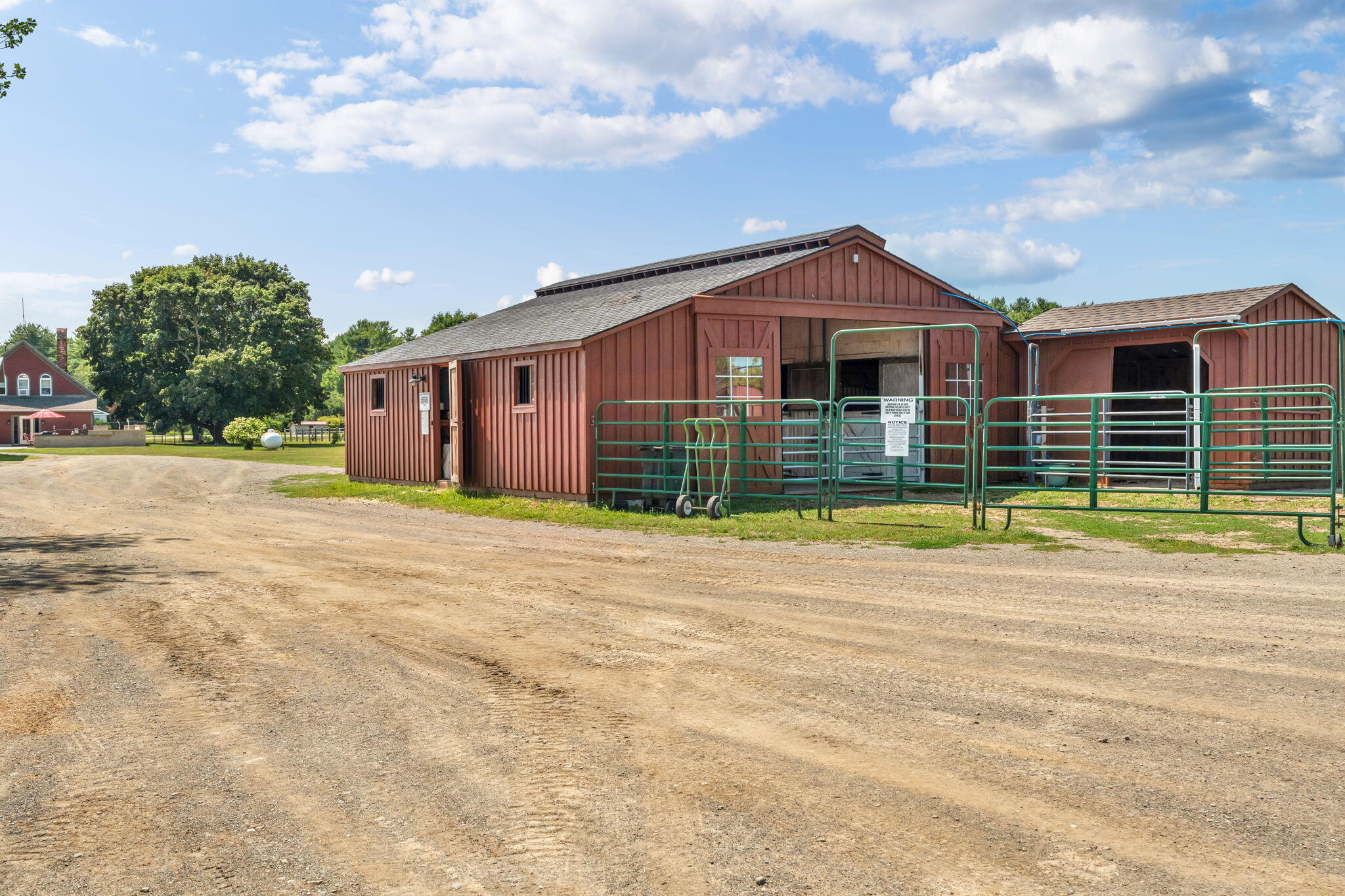 4261 Union Street Property Photo 15