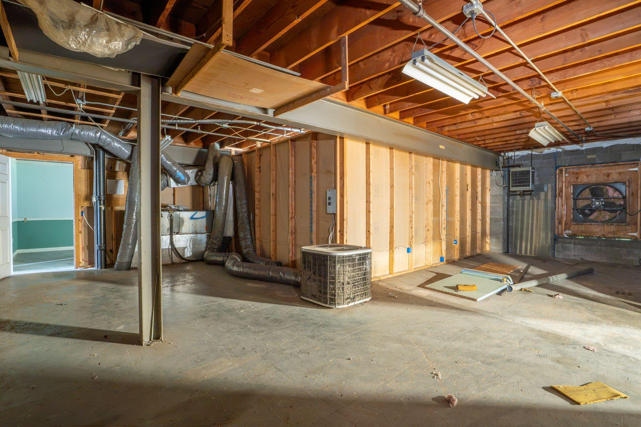 1357 Main Street Property Photo 39