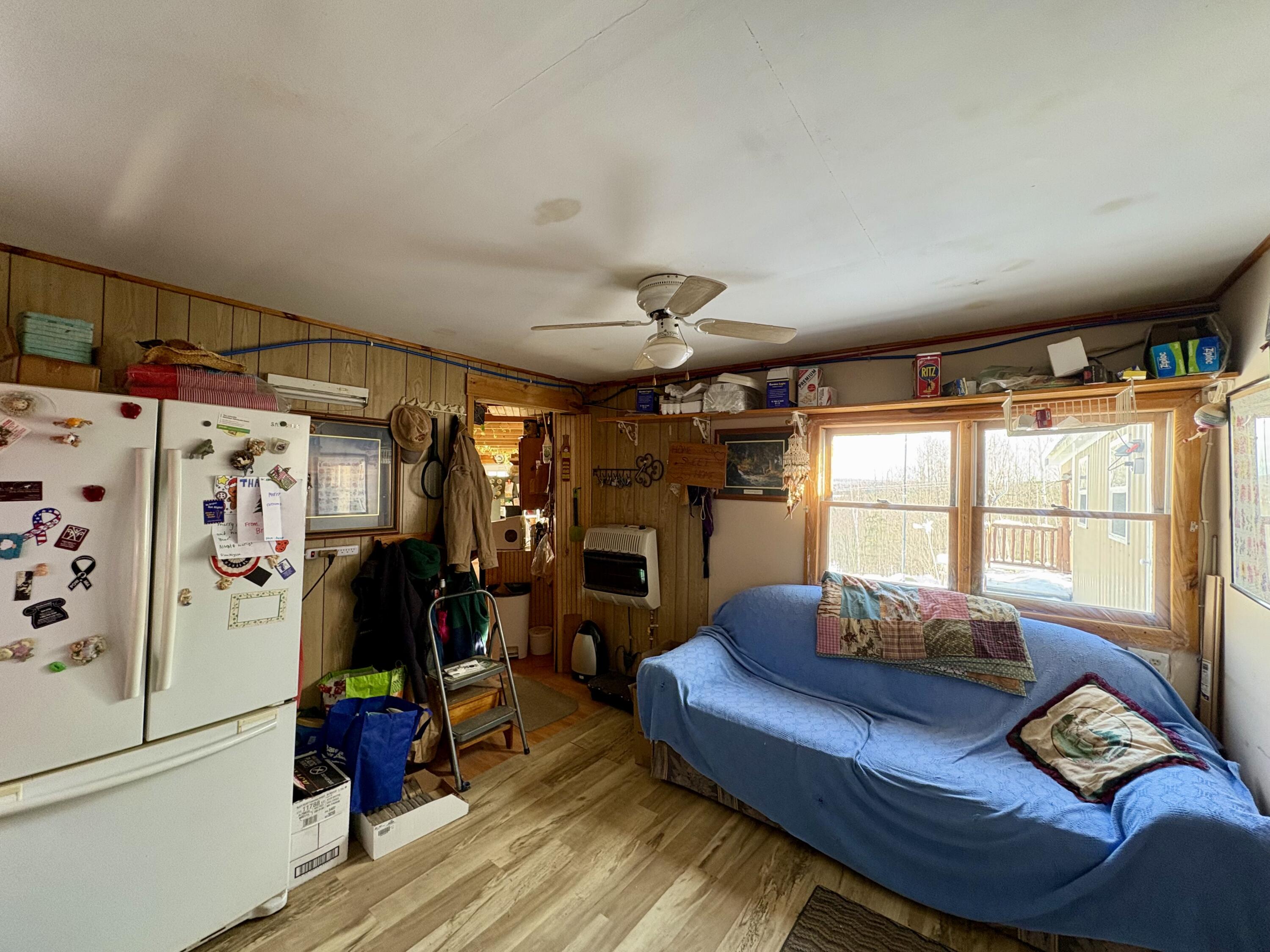 32 Nagle Lane Property Photo 3