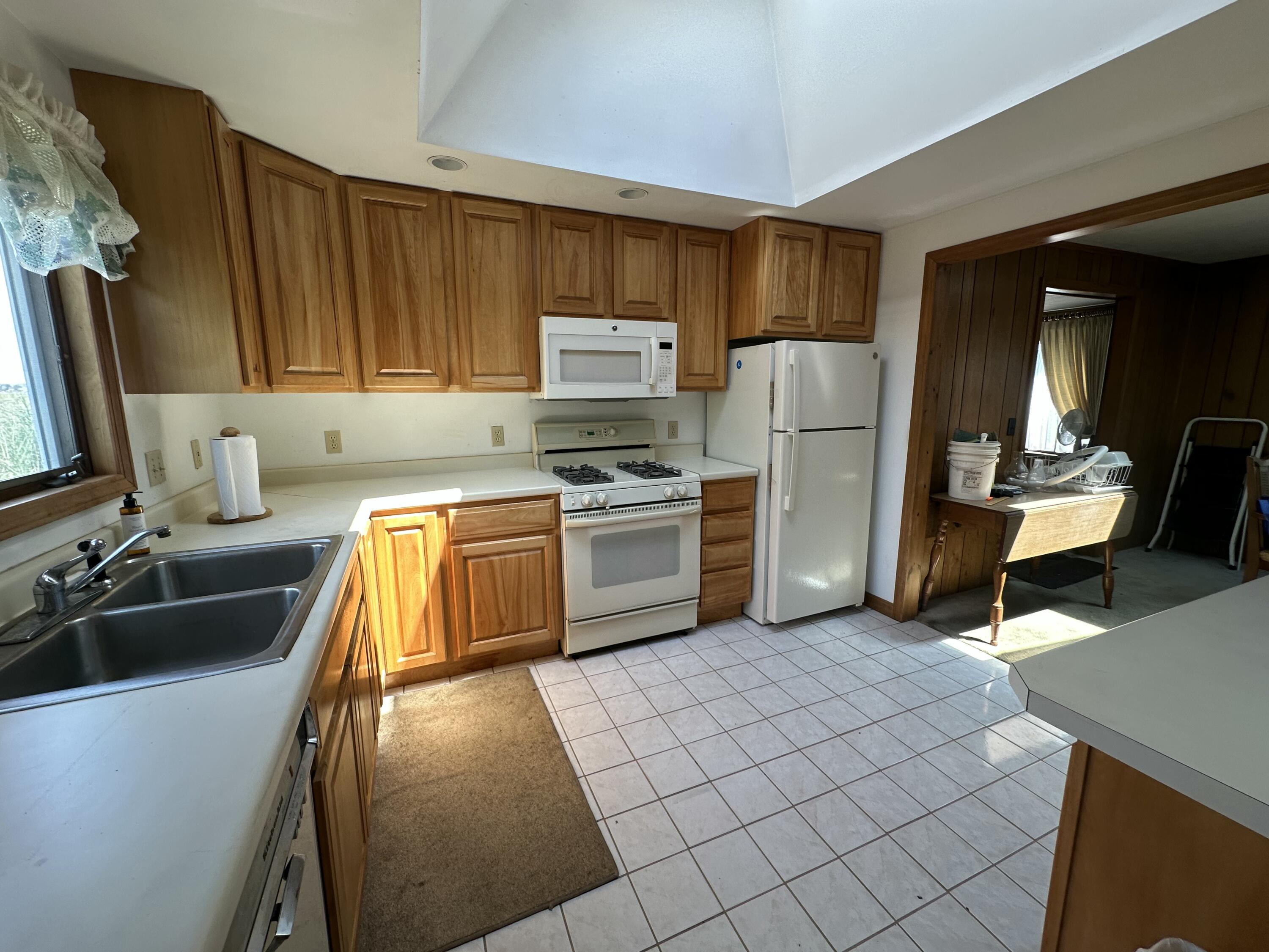 282 Eldridge Road Property Photo 9