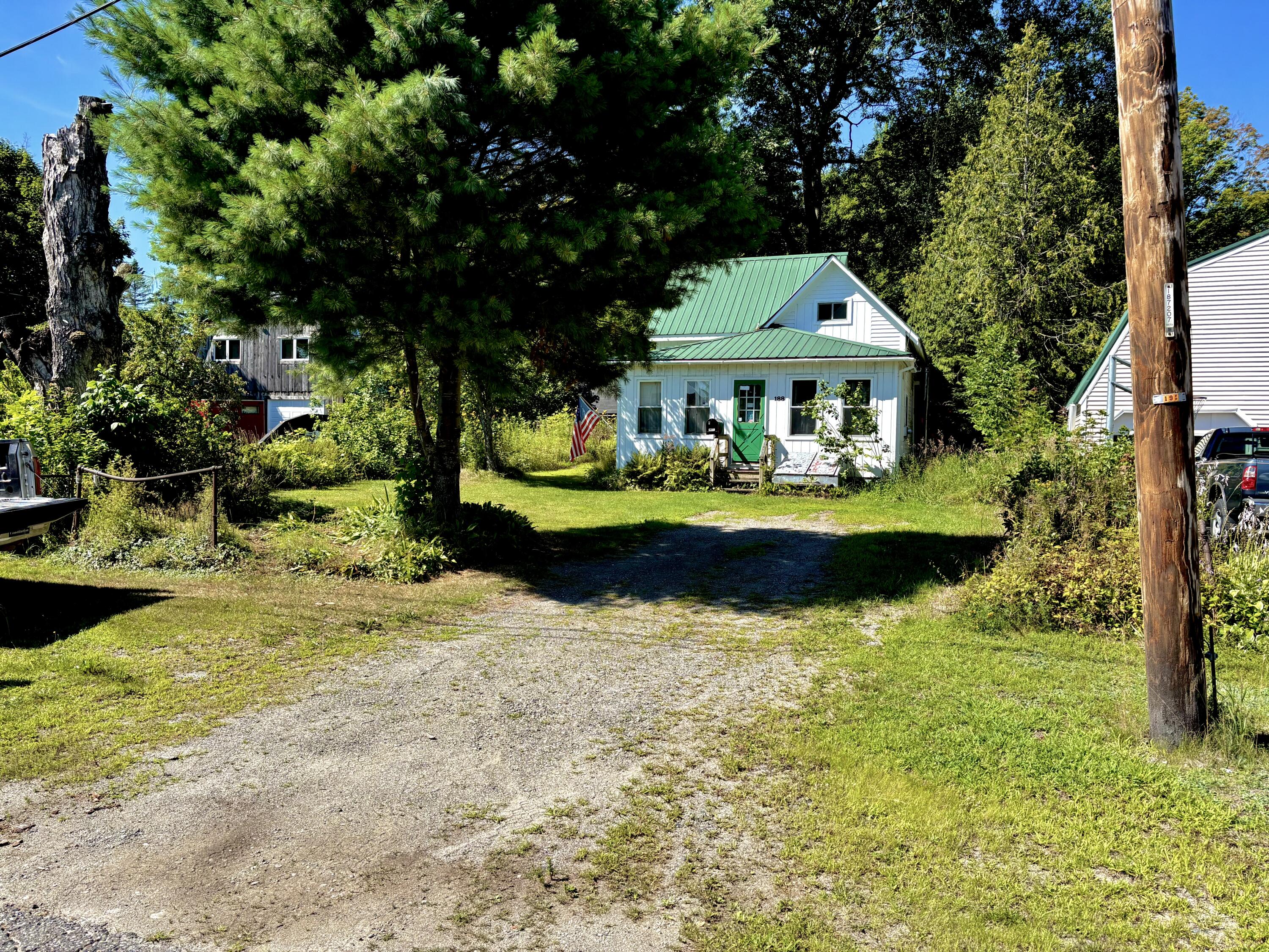 188 Knox Street Property Photo 2