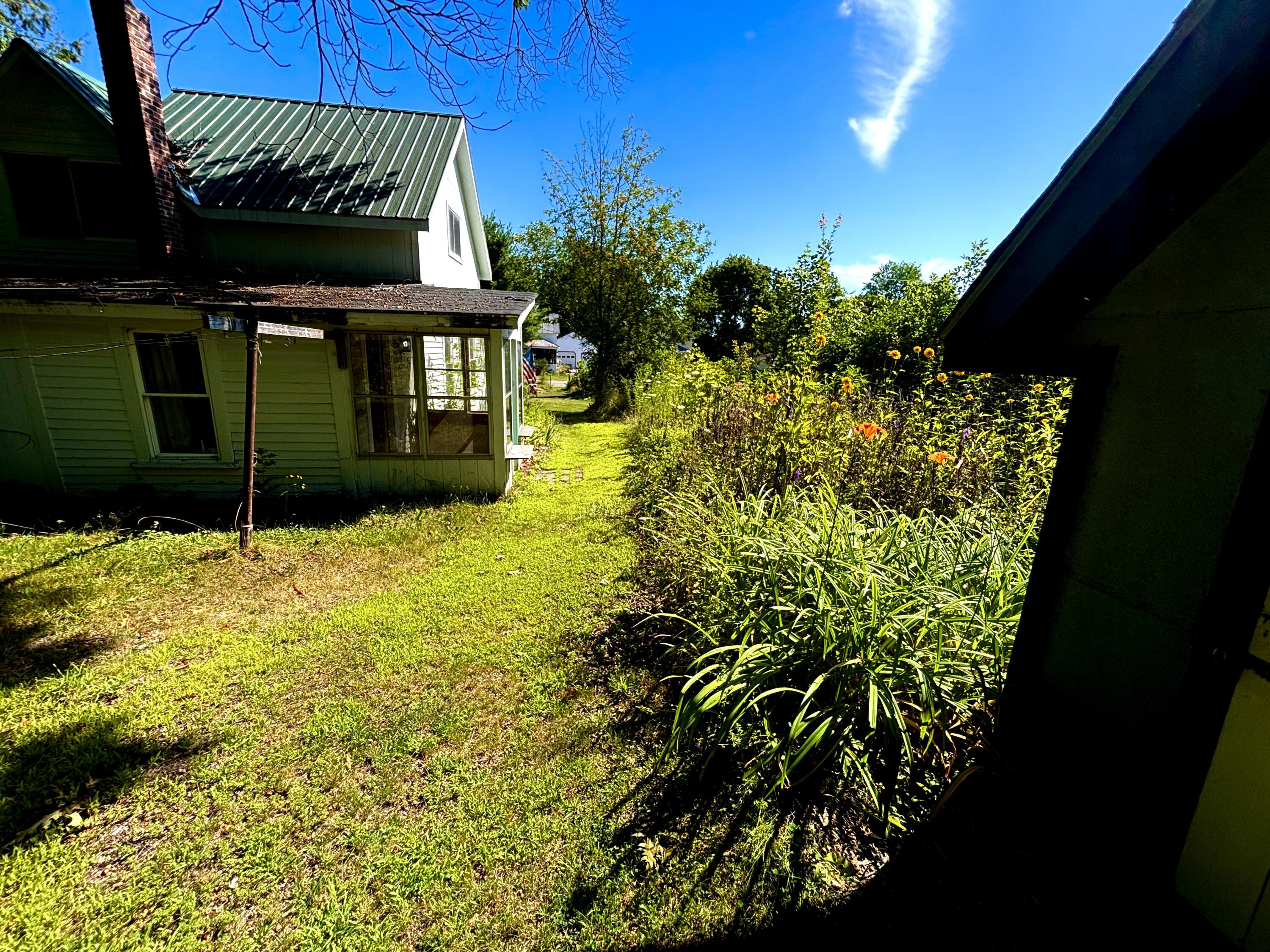 188 Knox Street Property Photo 6