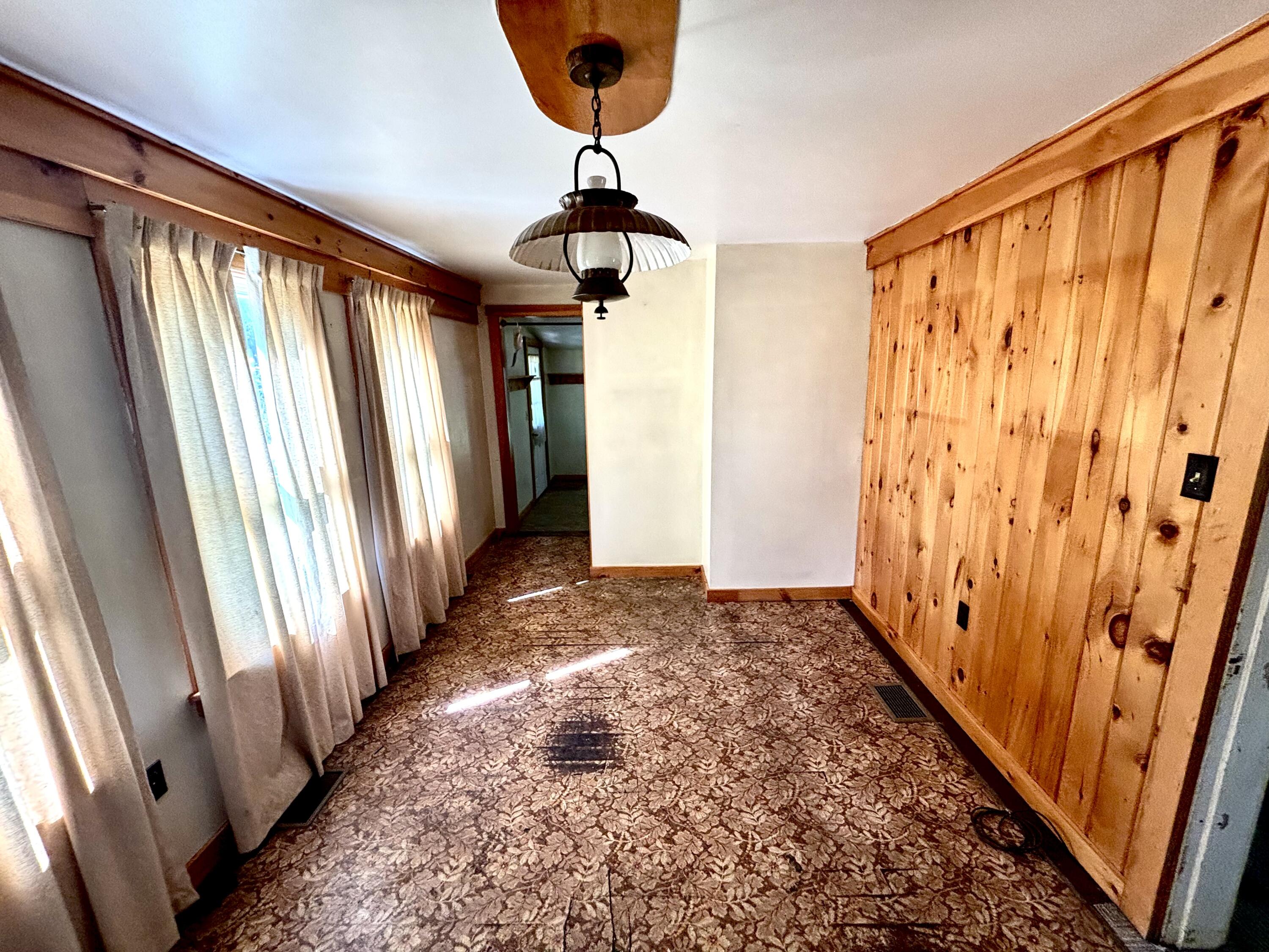 188 Knox Street Property Photo 12