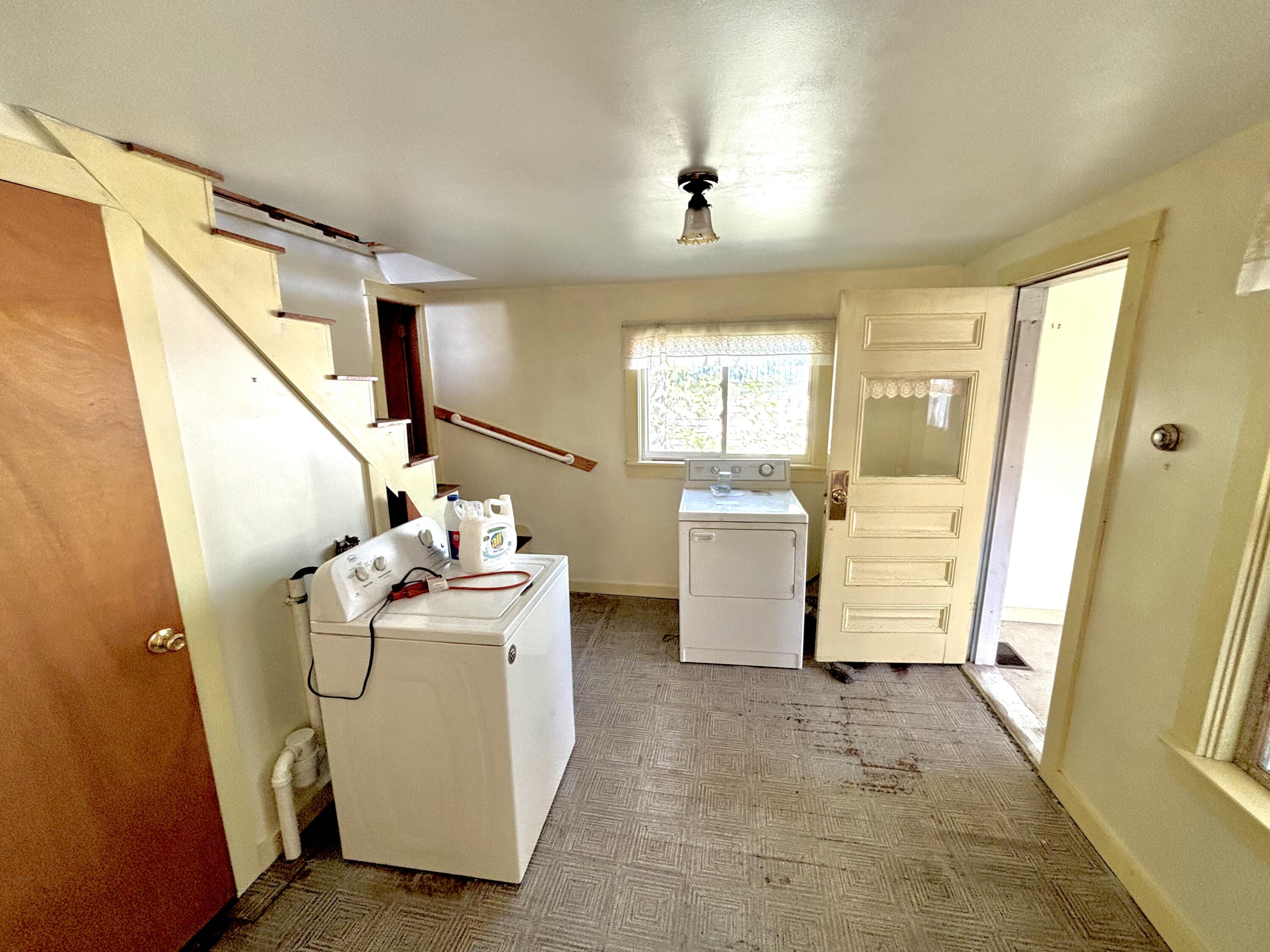 188 Knox Street Property Photo 16