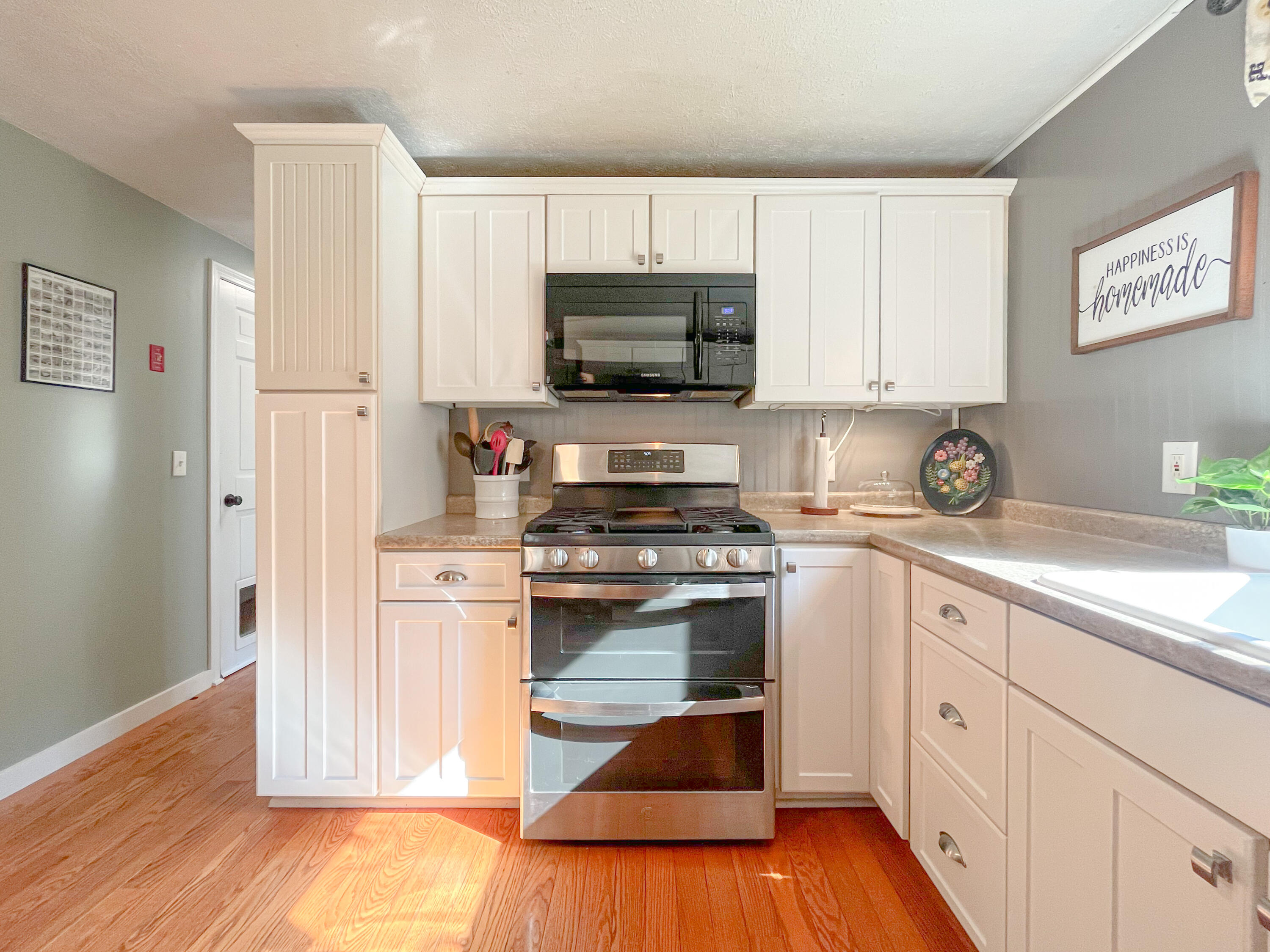9 Whispering Pine Drive Property Photo 10