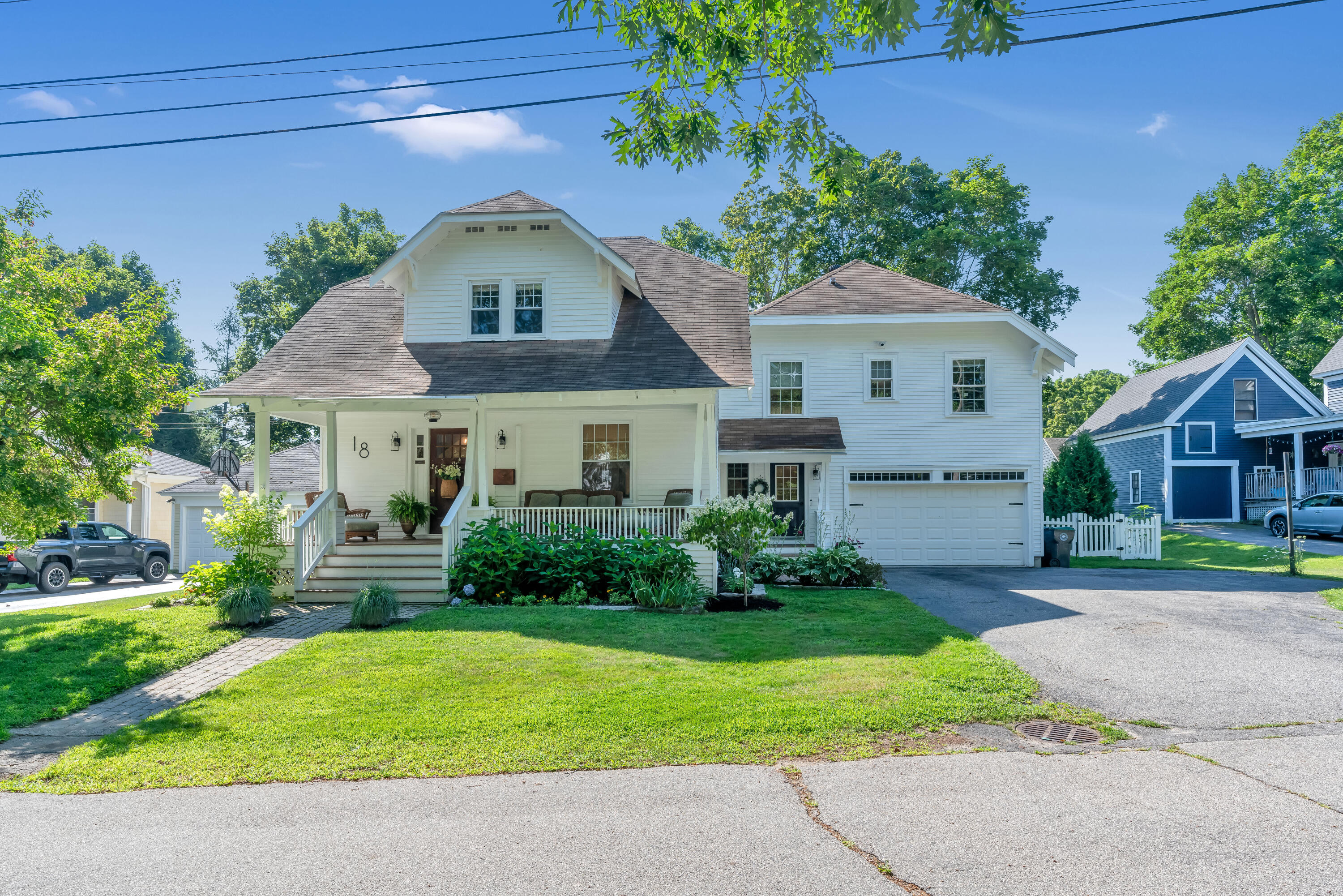 18 Pleasant Street Property Photo 1