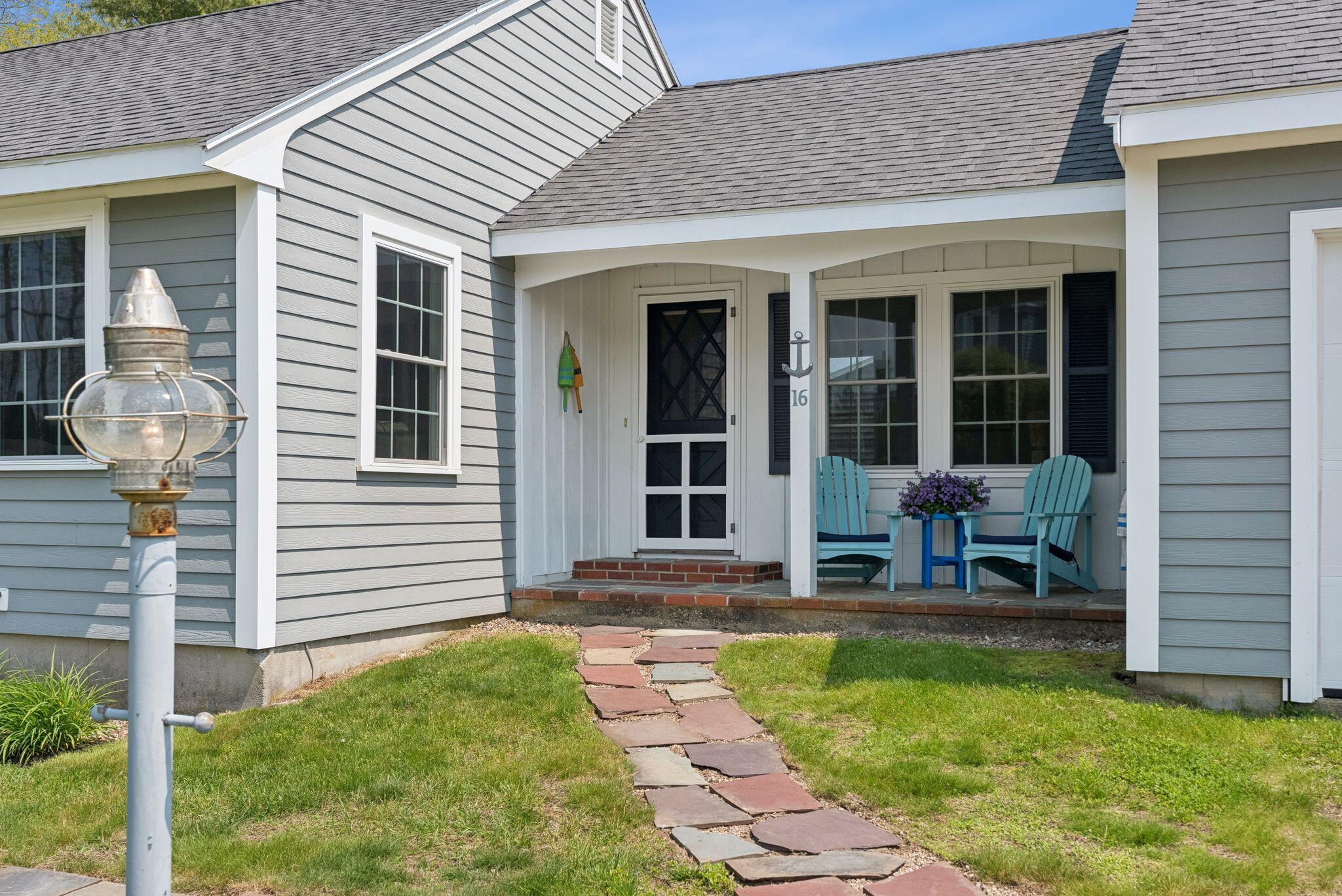 16 Marsh View Avenue Property Photo 6