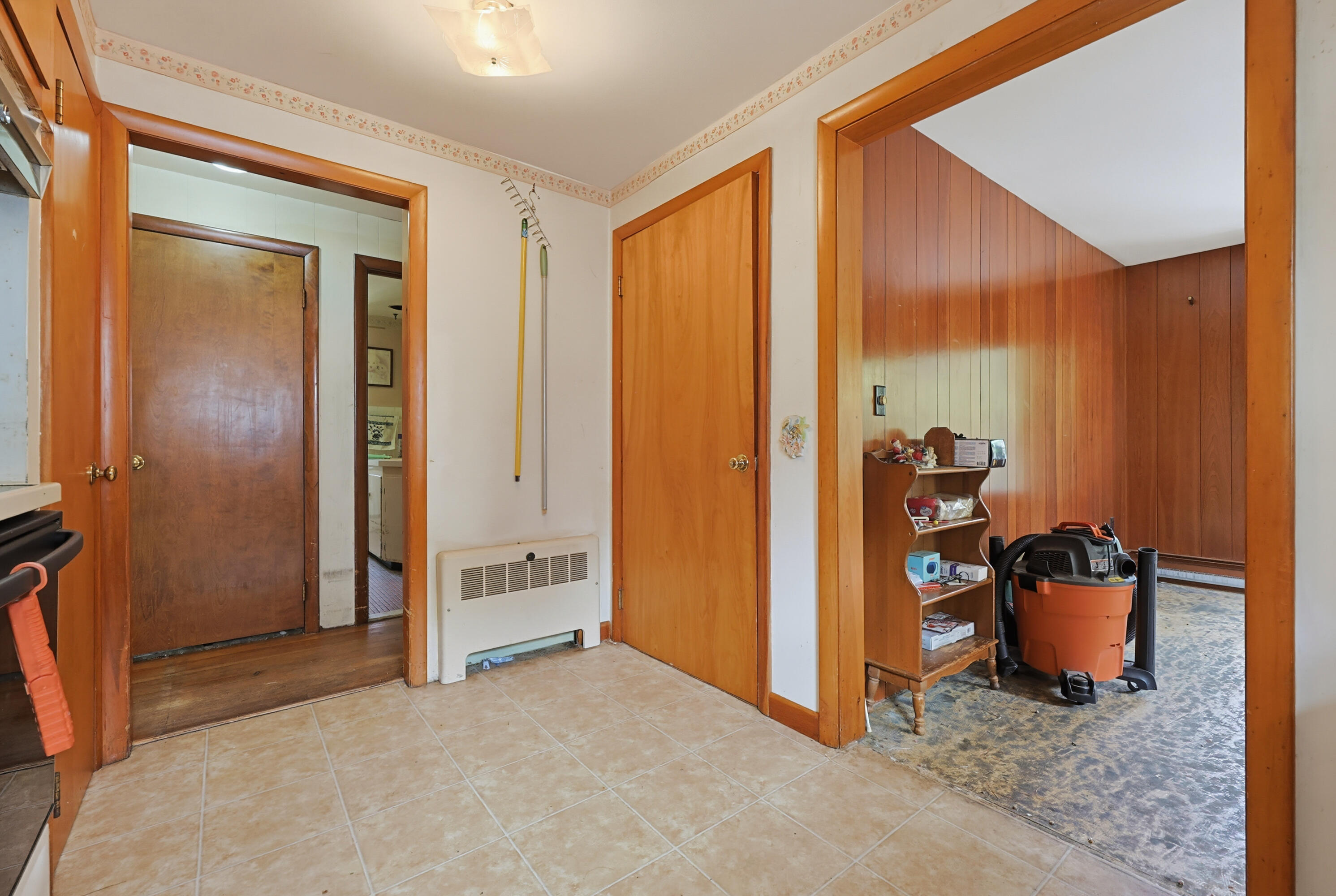 29 Lake Avenue Property Photo 6