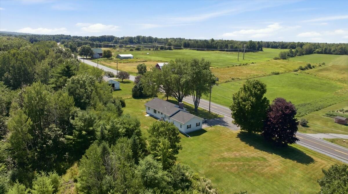 639 Bangor Road Property Photo 3