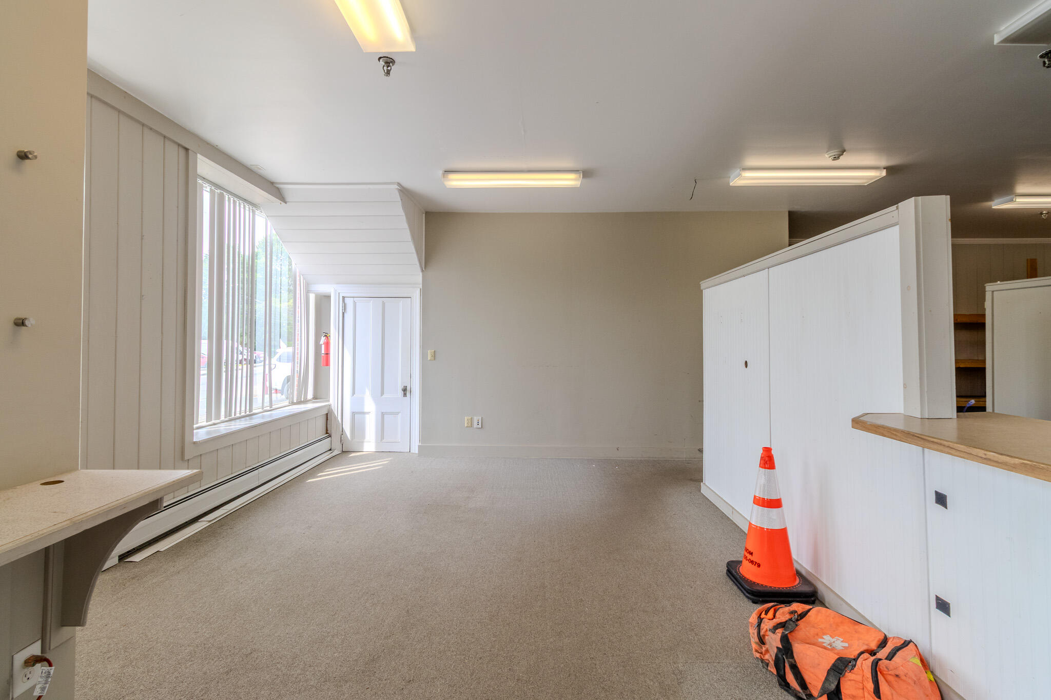 6 Colonial Way Property Photo 16
