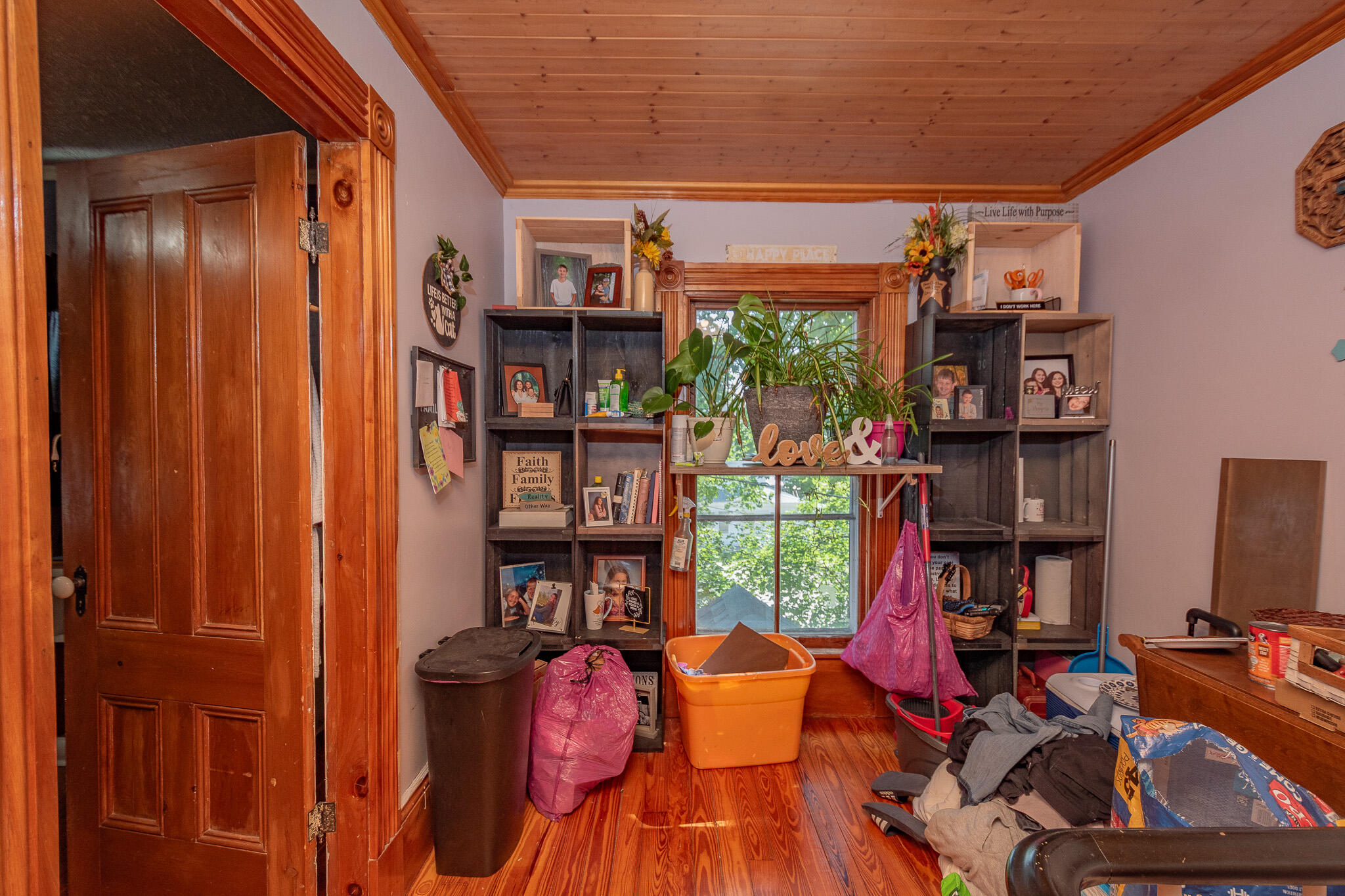 10 High Street Property Photo 37