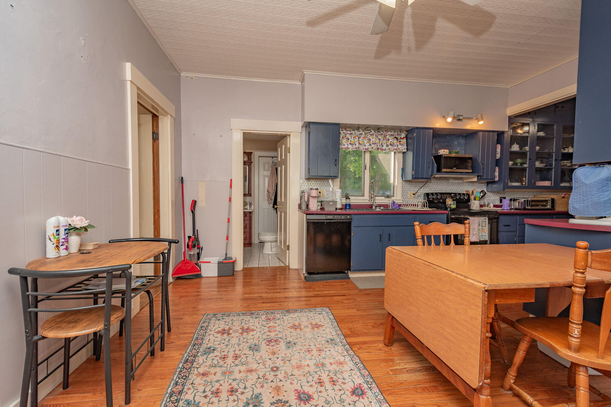 10 High Street Property Photo 41