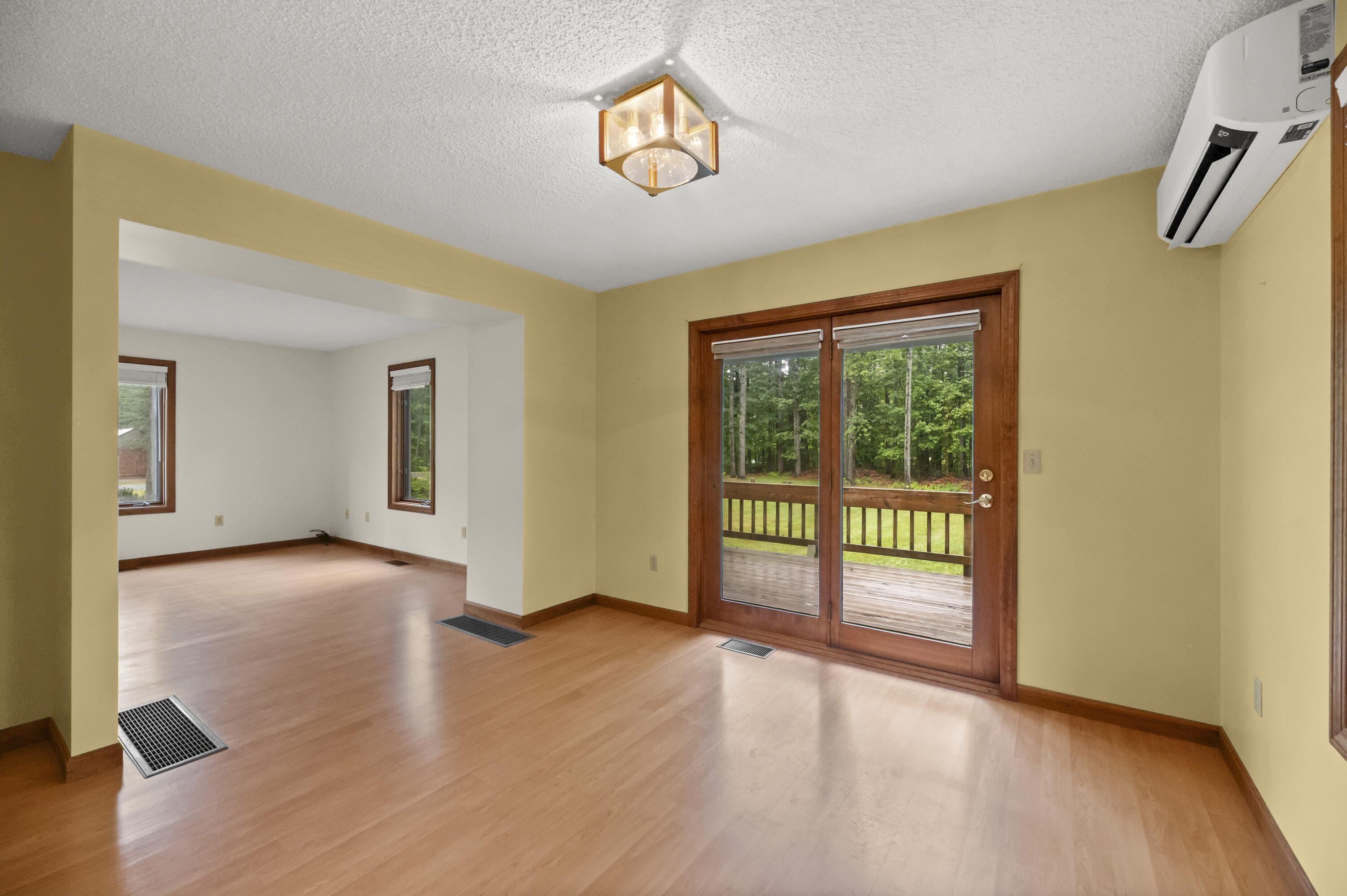 12 Pinewood Drive Property Photo 13