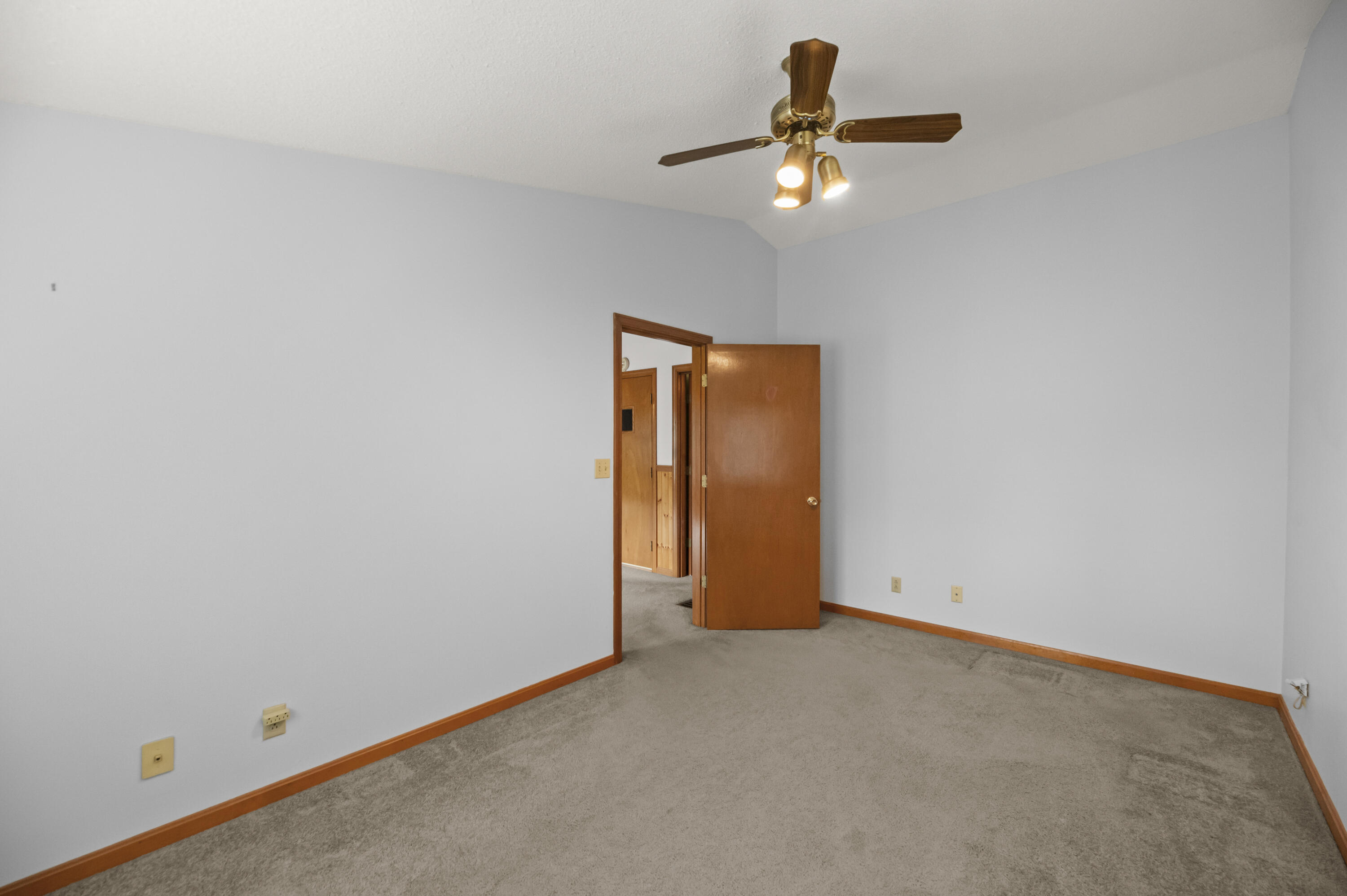 12 Pinewood Drive Property Photo 41