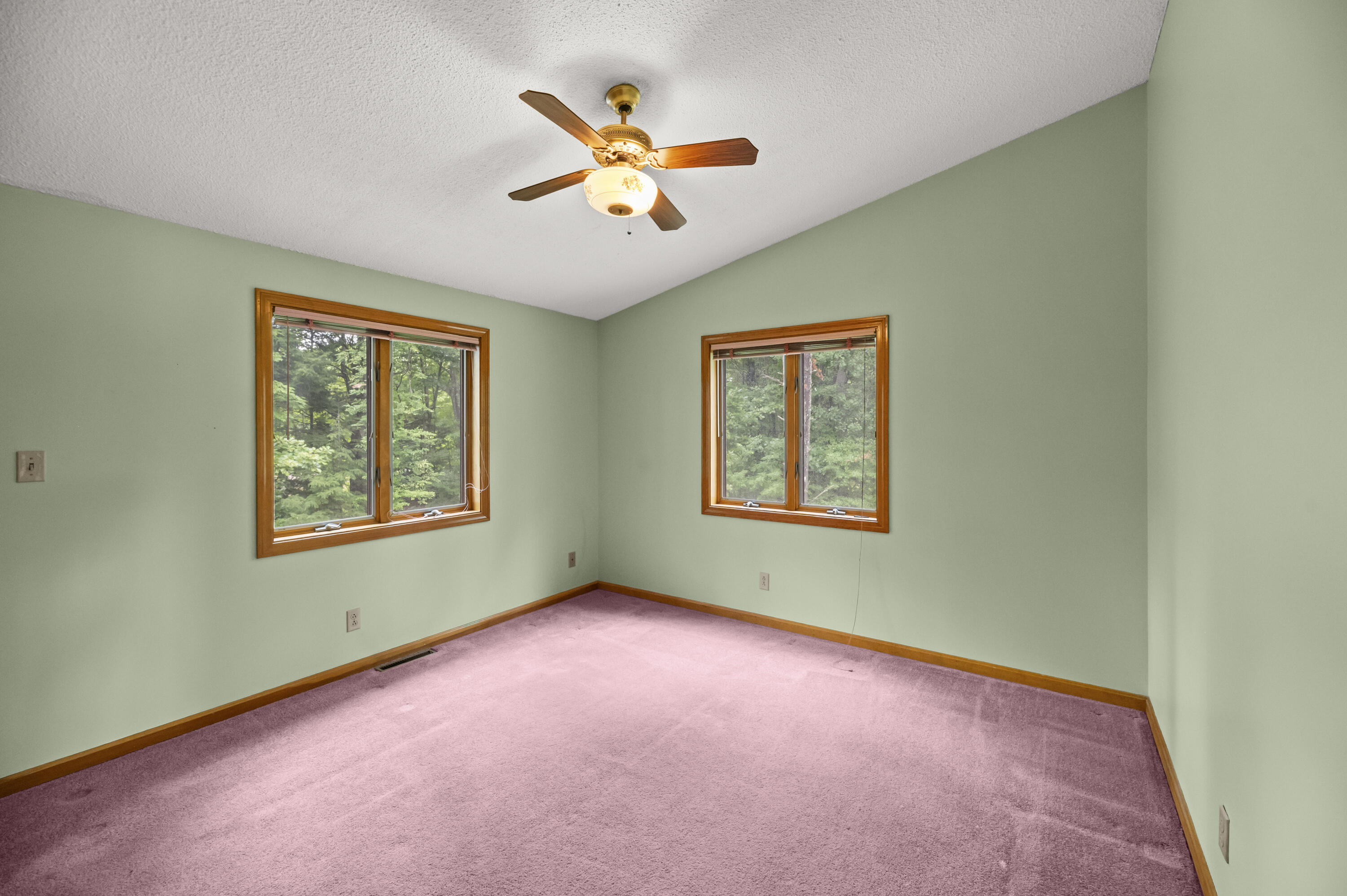 12 Pinewood Drive Property Photo 44