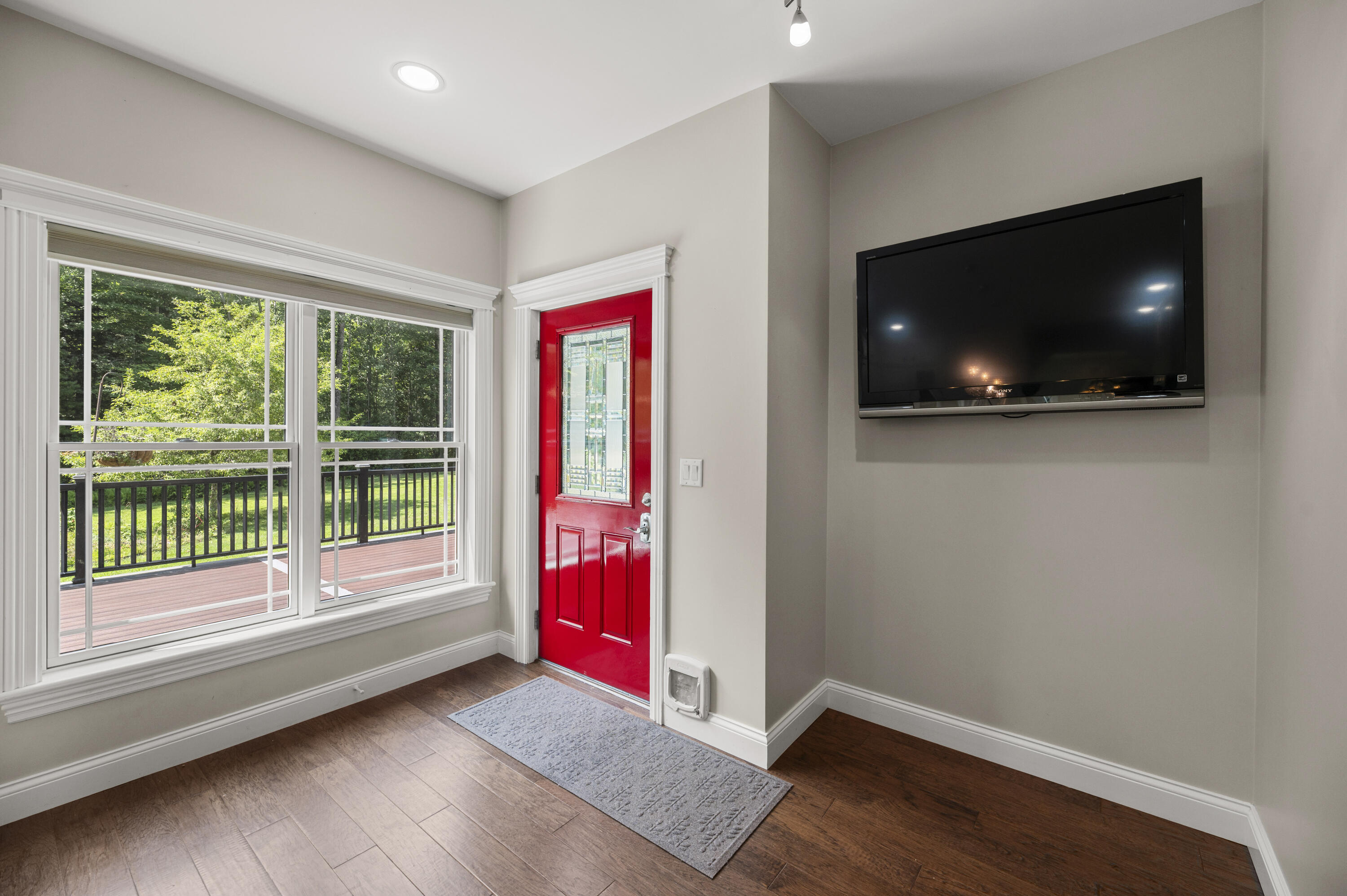 8 Badger Lane Property Photo 12