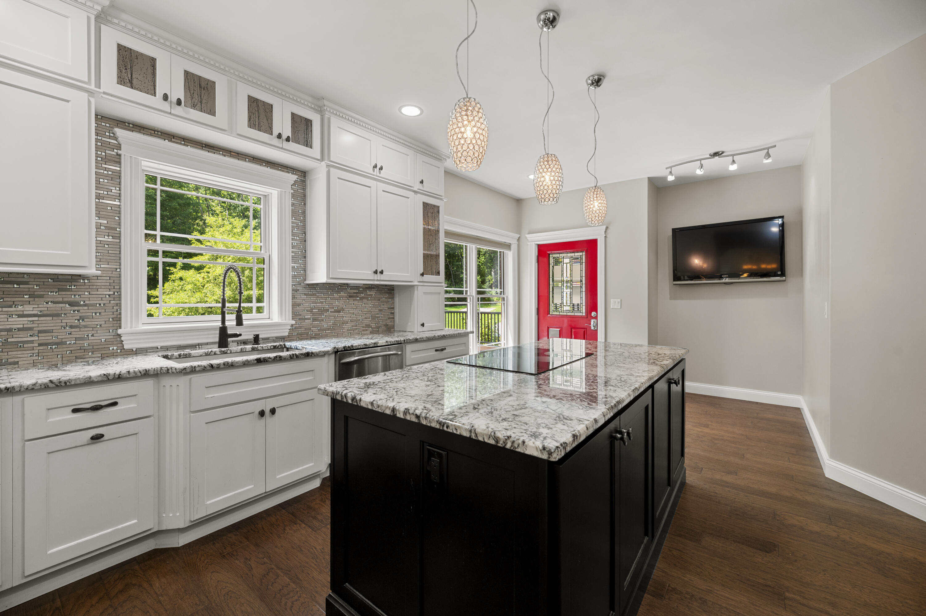 8 Badger Lane Property Photo 14