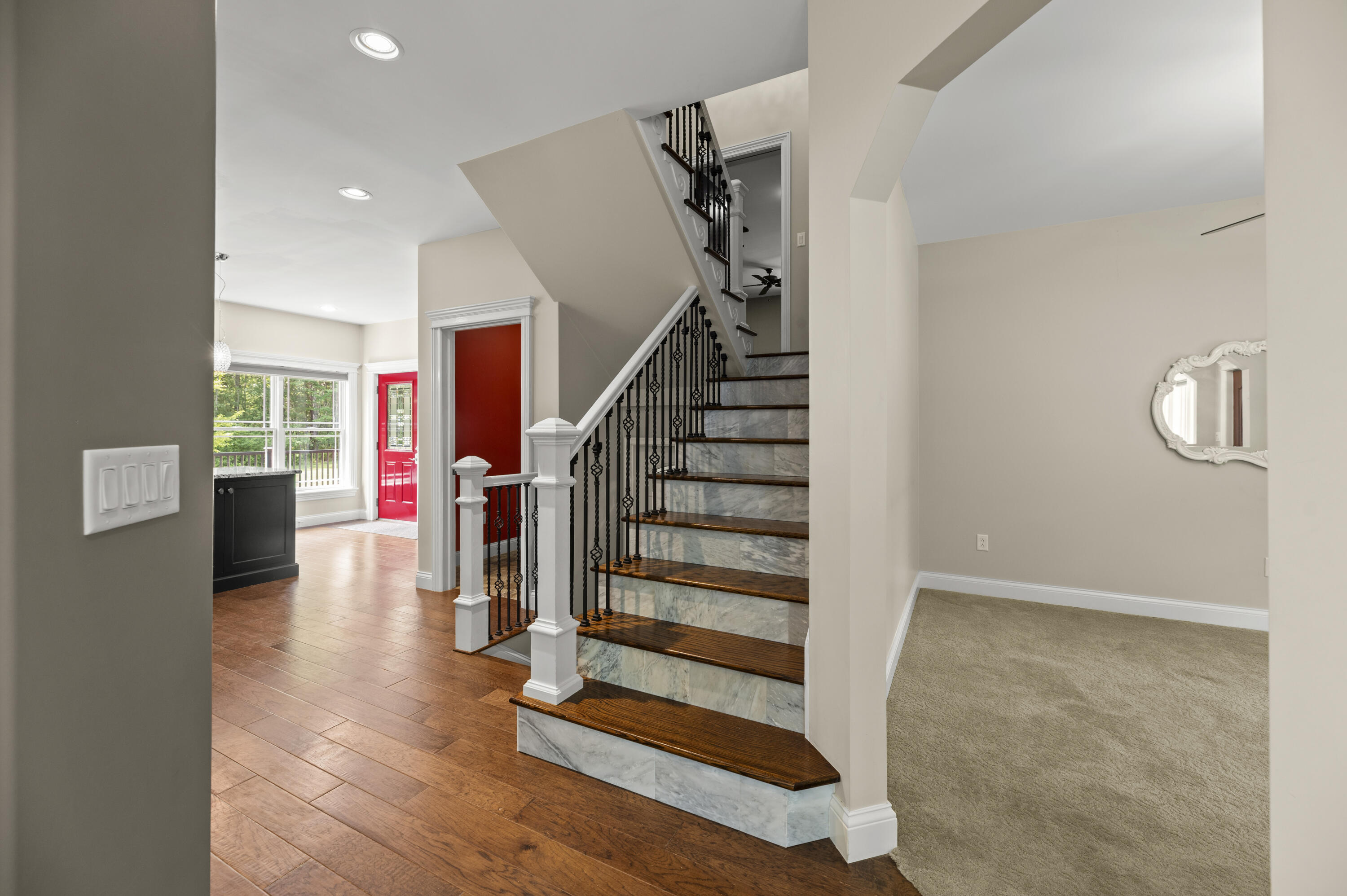8 Badger Lane Property Photo 32