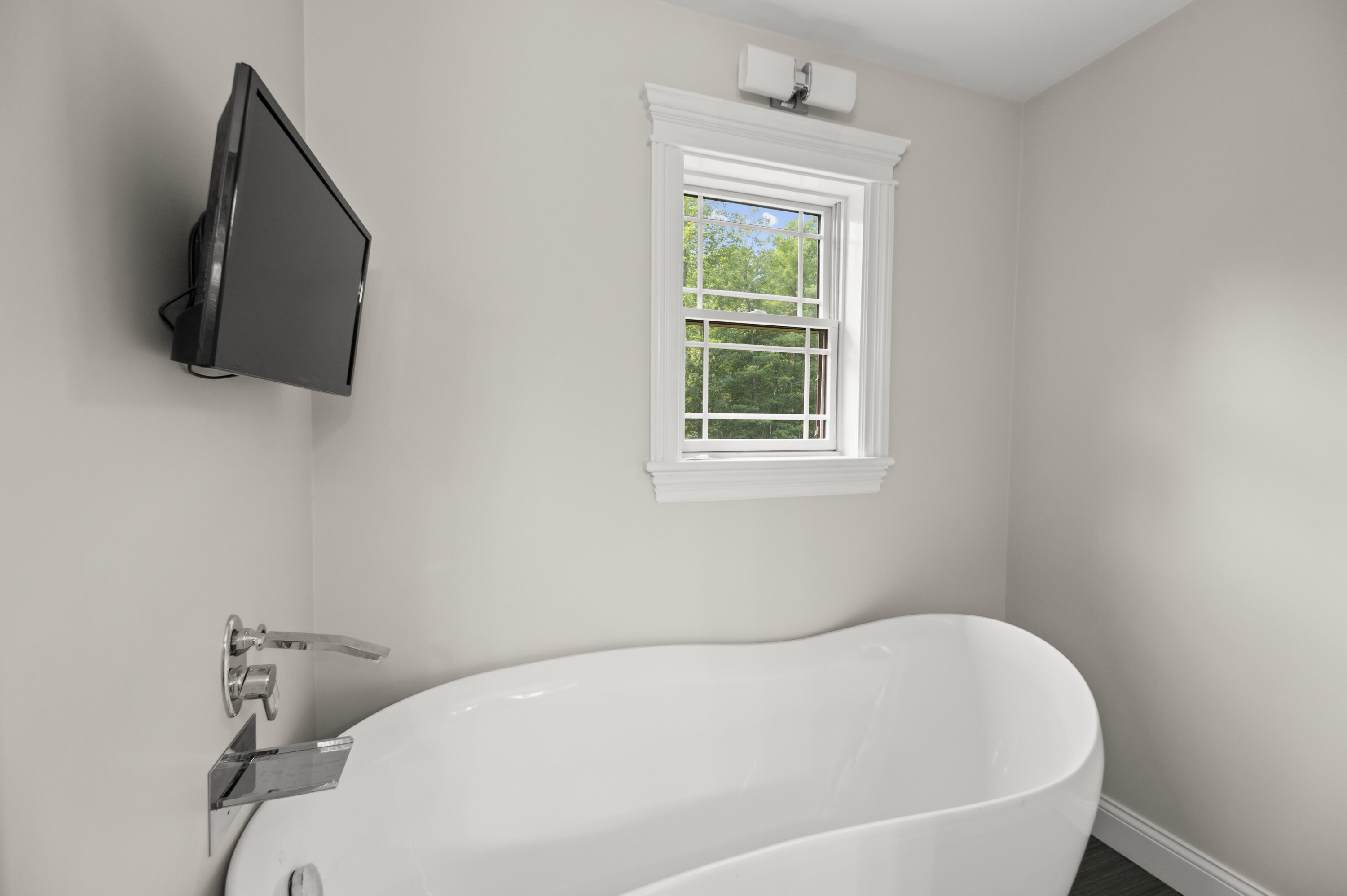 8 Badger Lane Property Photo 56