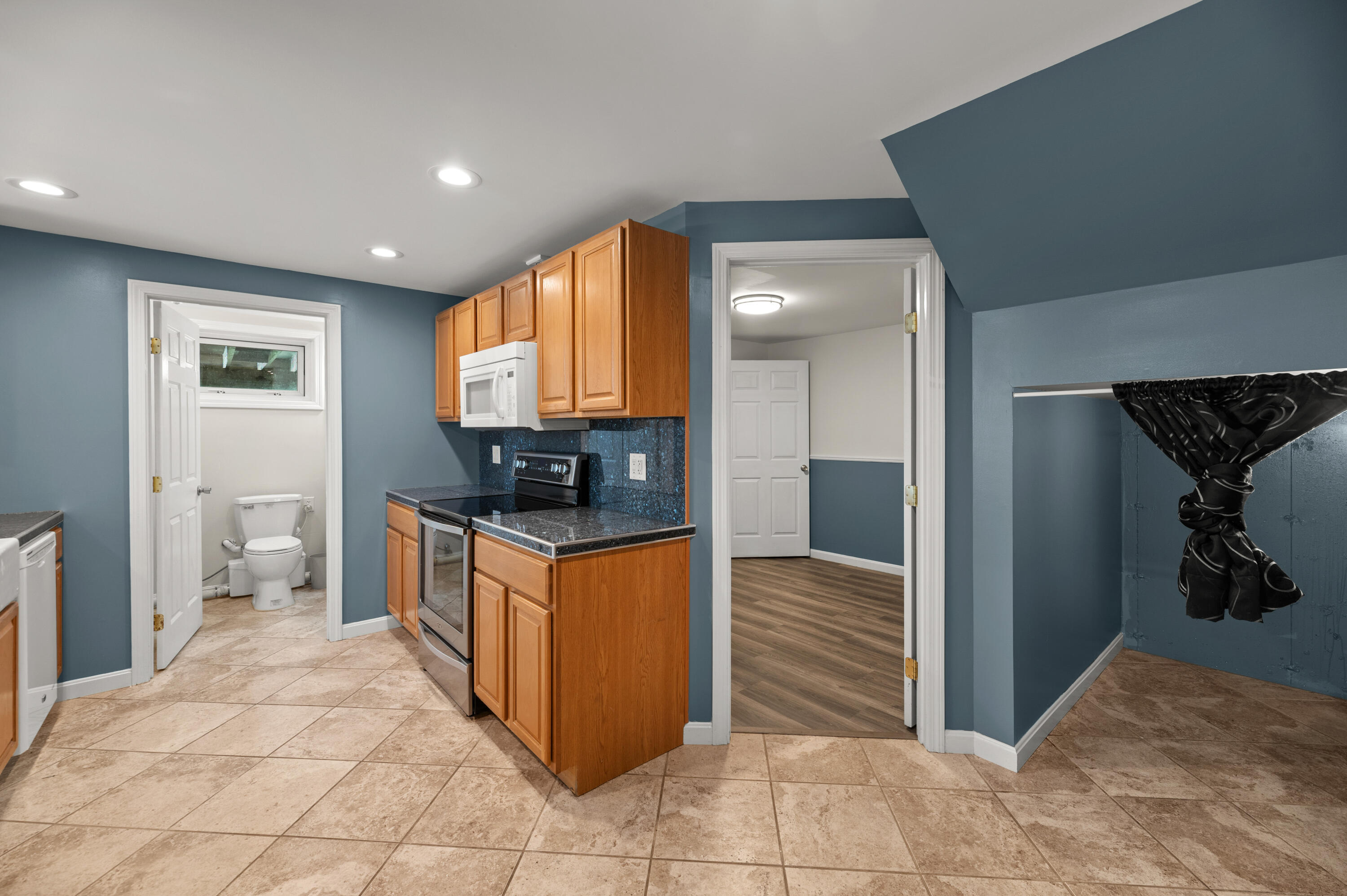 8 Badger Lane Property Photo 75