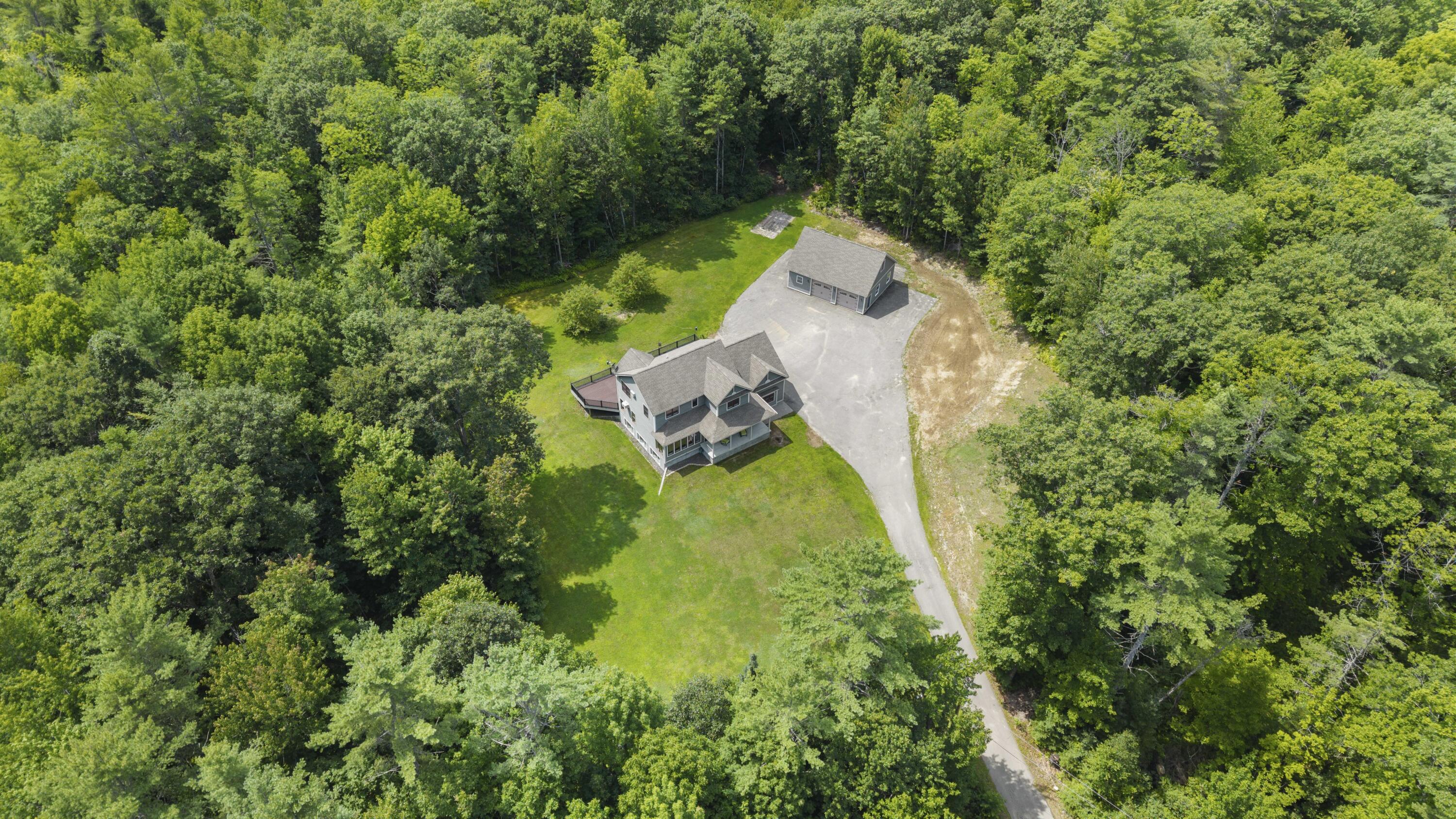 8 Badger Lane Property Photo 127