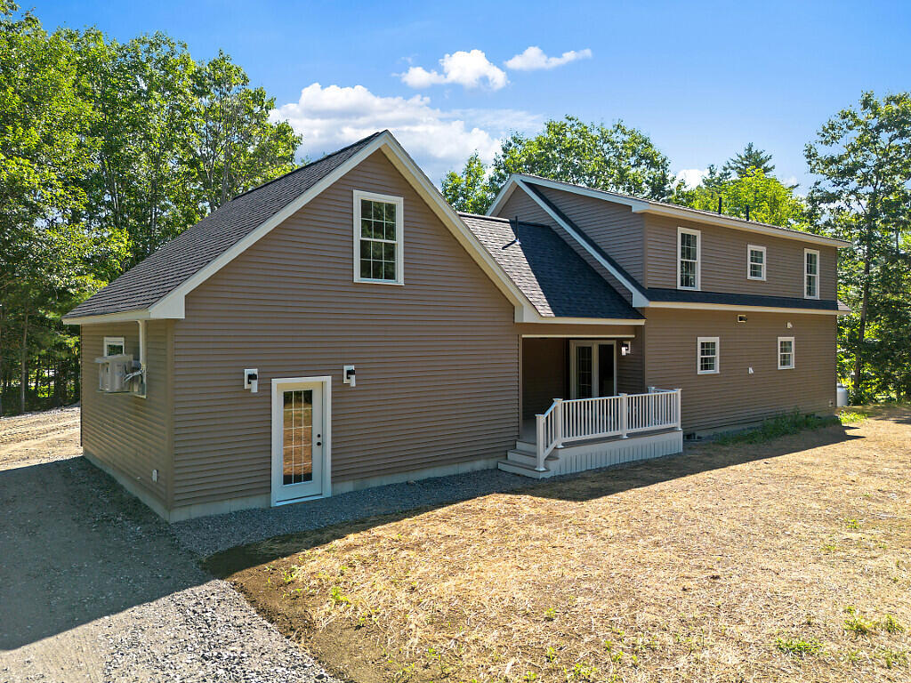17 Balsam Lane Property Photo 4