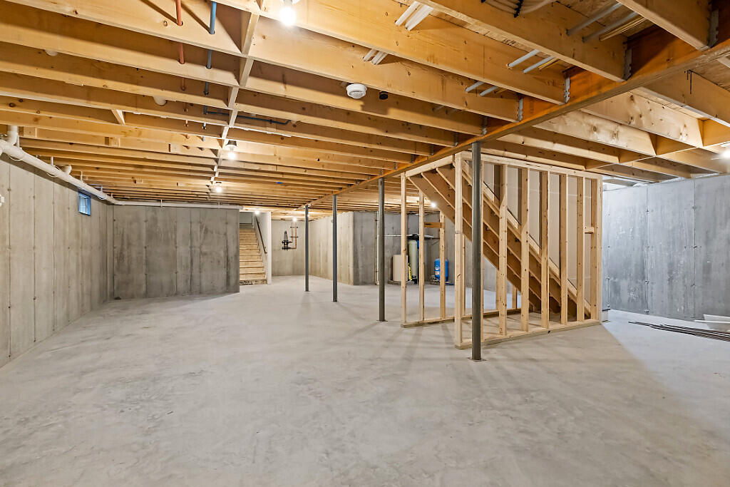 17 Balsam Lane Property Photo 48