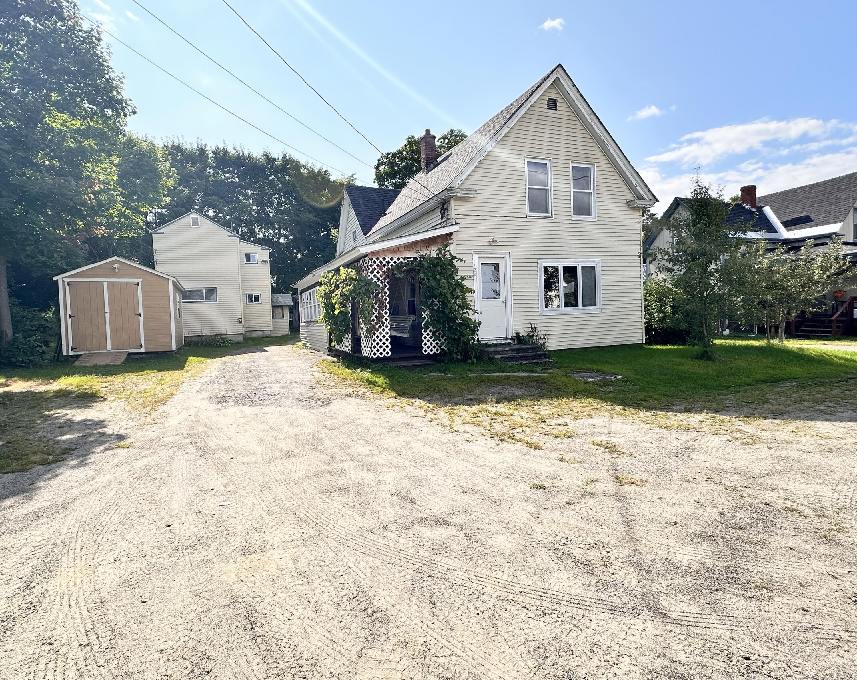 122 Knox Street Property Photo 2