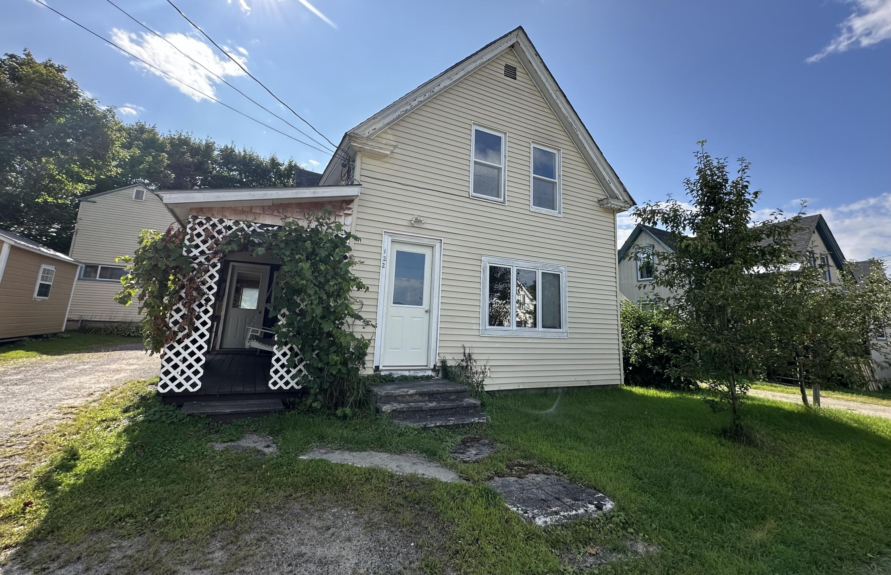 122 Knox Street Property Photo 4