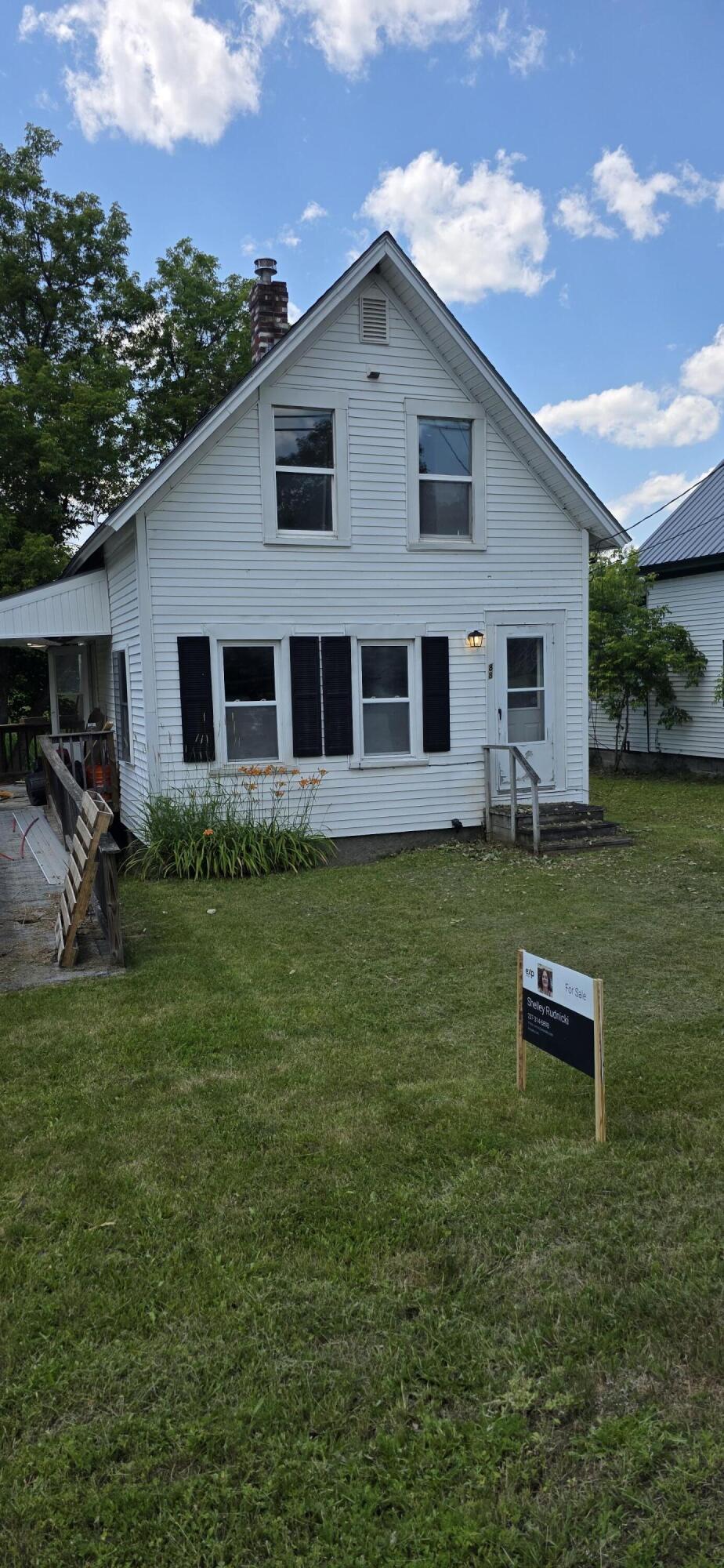 88 Commercial Street Property Photo 1