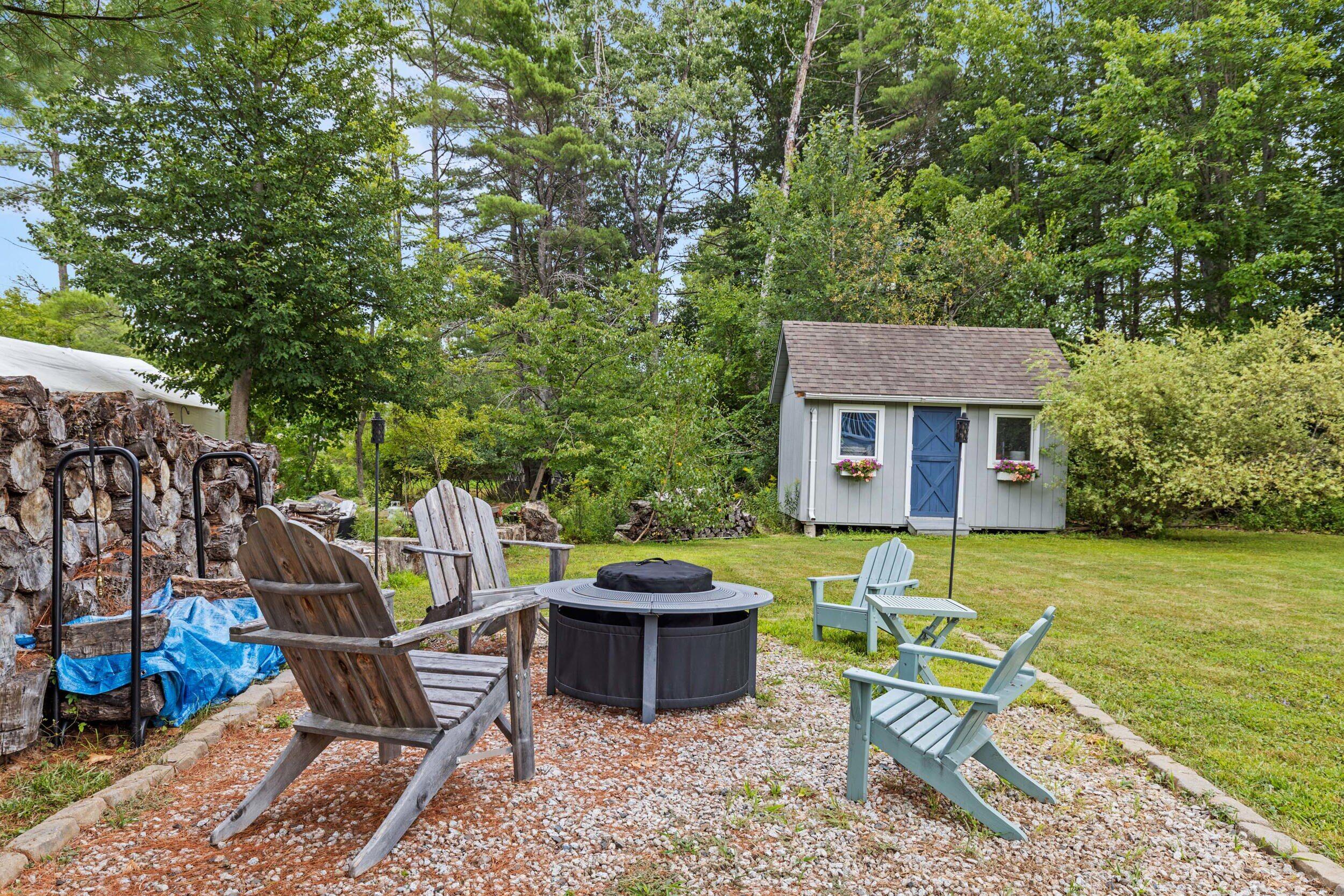18 Ellen Circle Property Photo 41