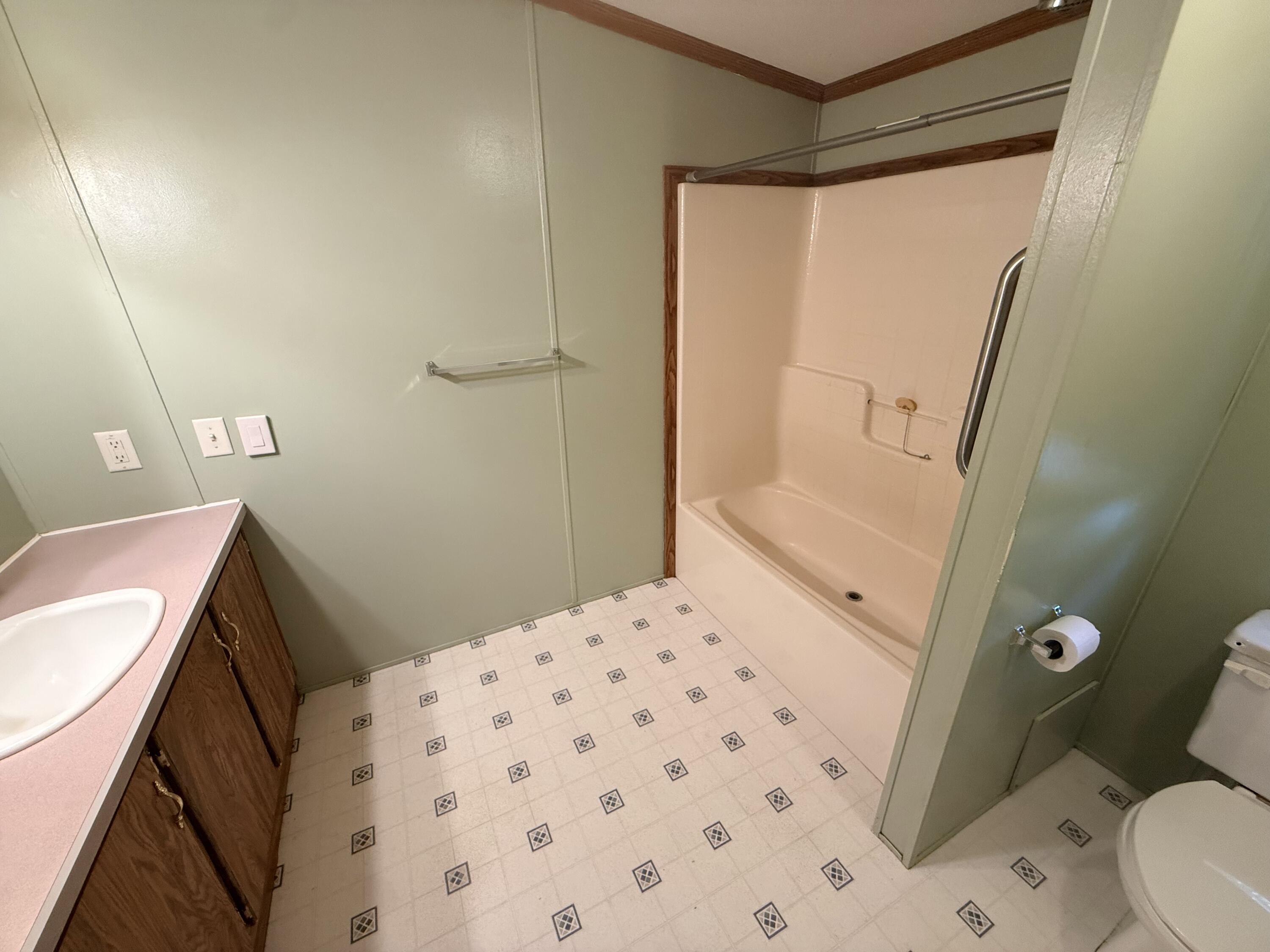 39 Theodore Drive Property Photo 25