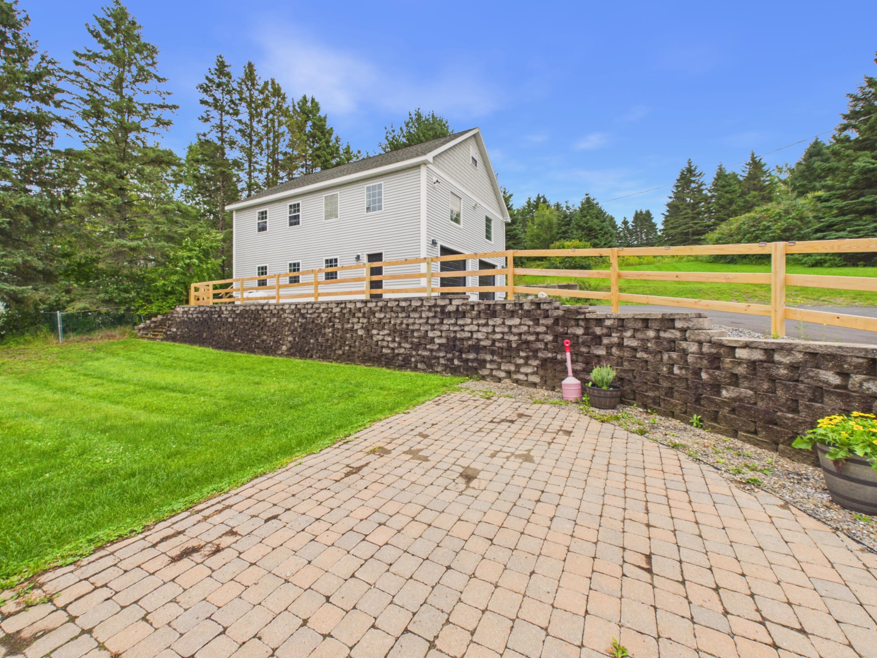 100 Hanson Lake Road Property Photo 6