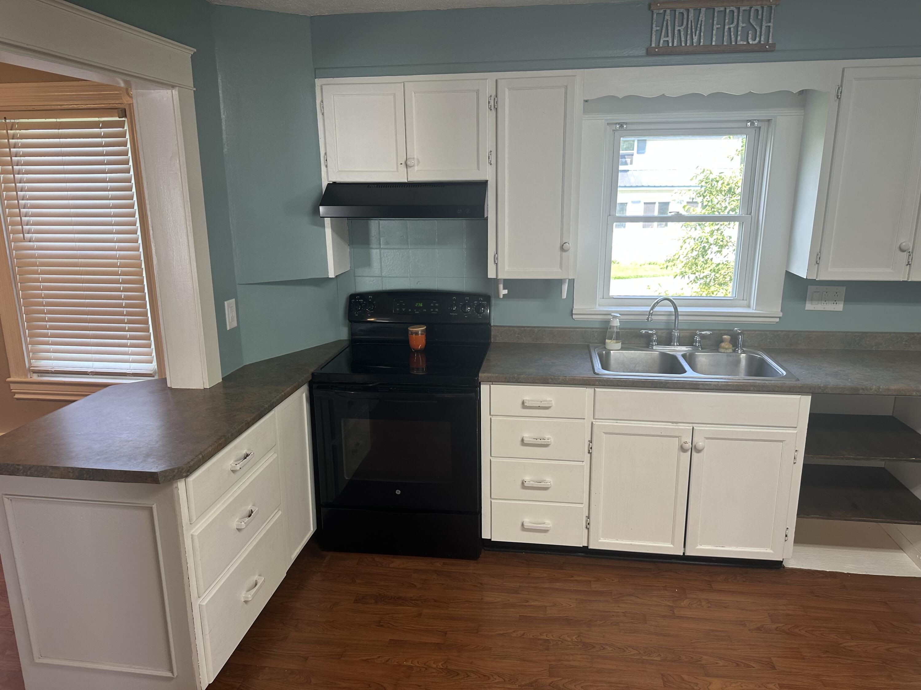 6 Whitney Street Property Photo 13