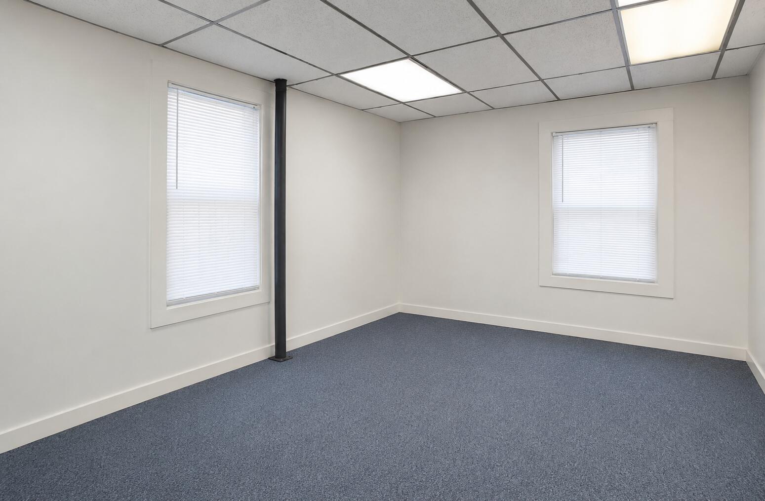 201 Knox Street Property Photo 10