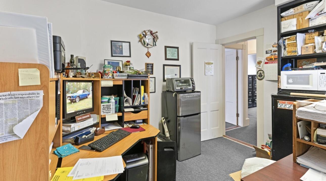 201 Knox Street Property Photo 27
