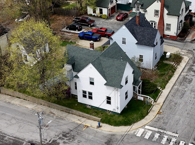 201 Knox Street Property Photo 36