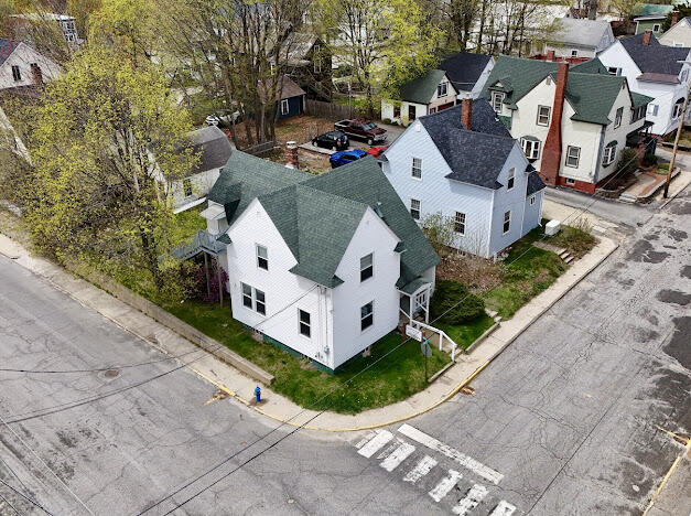 201 Knox Street Property Photo 39
