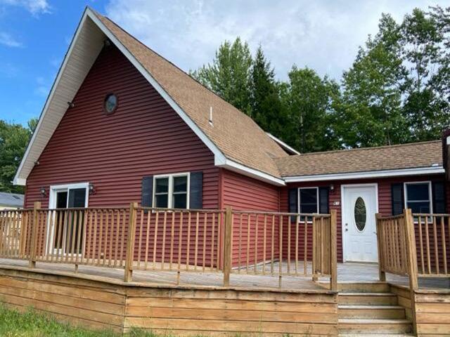 61 Maple Street Property Photo 1