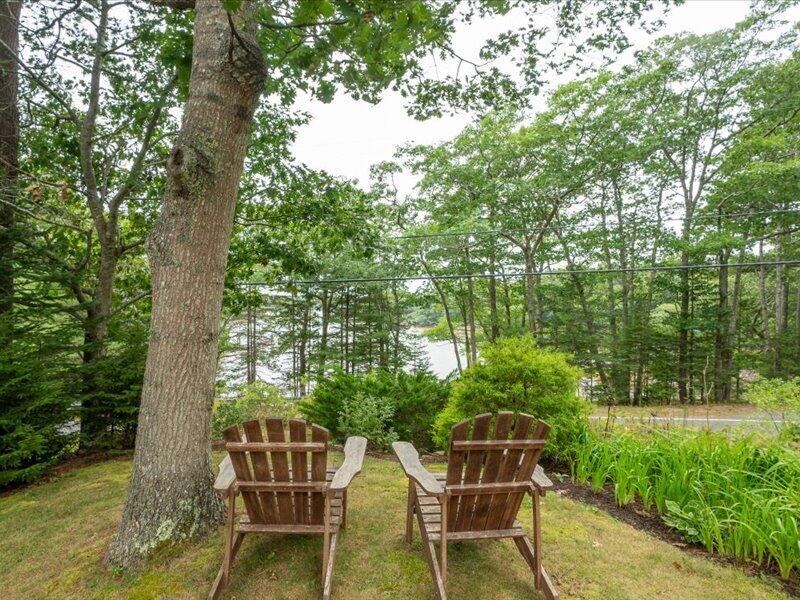 336 Lakeside Drive Property Photo 2