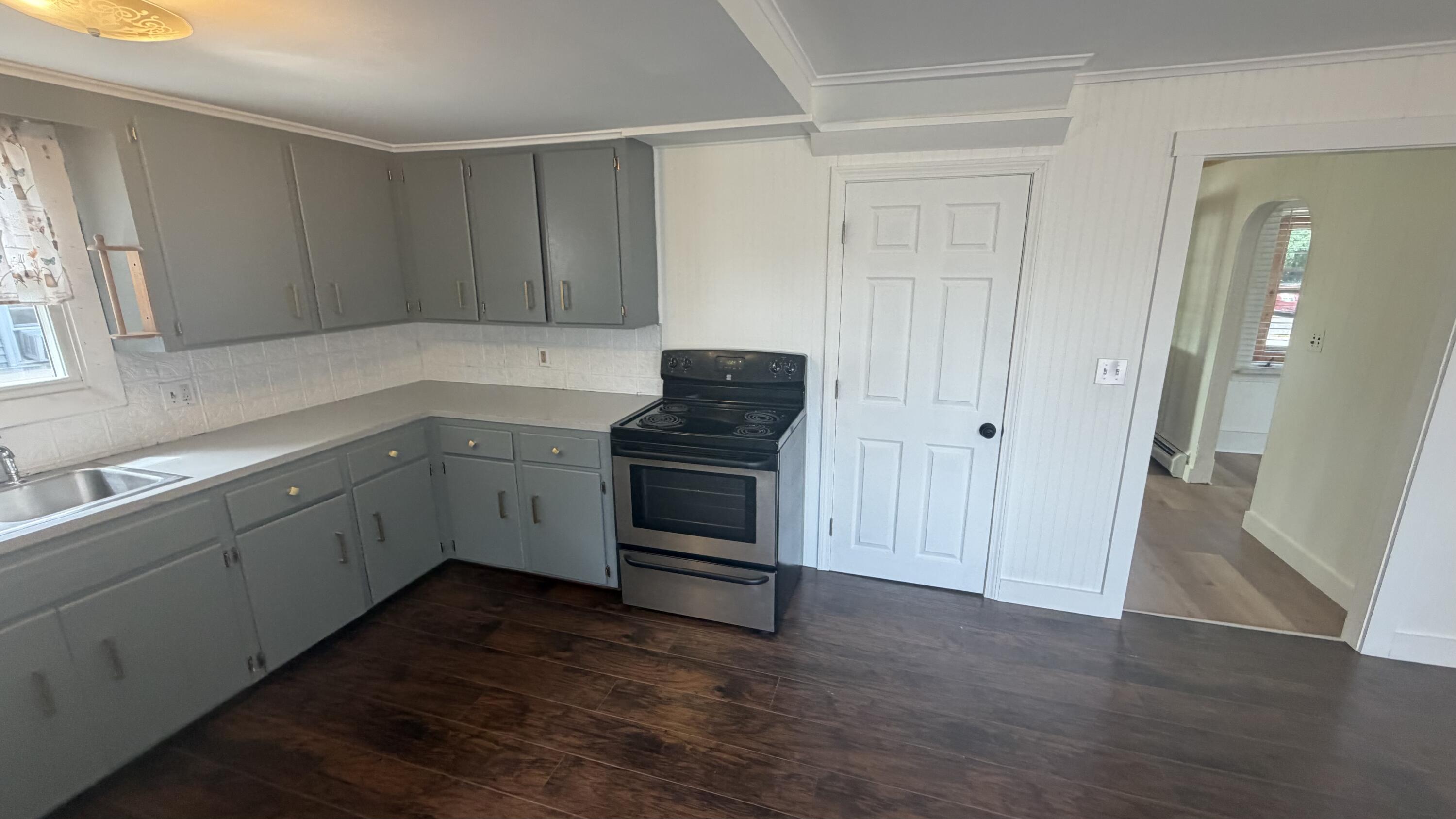 151 Rideout Street Property Photo 7