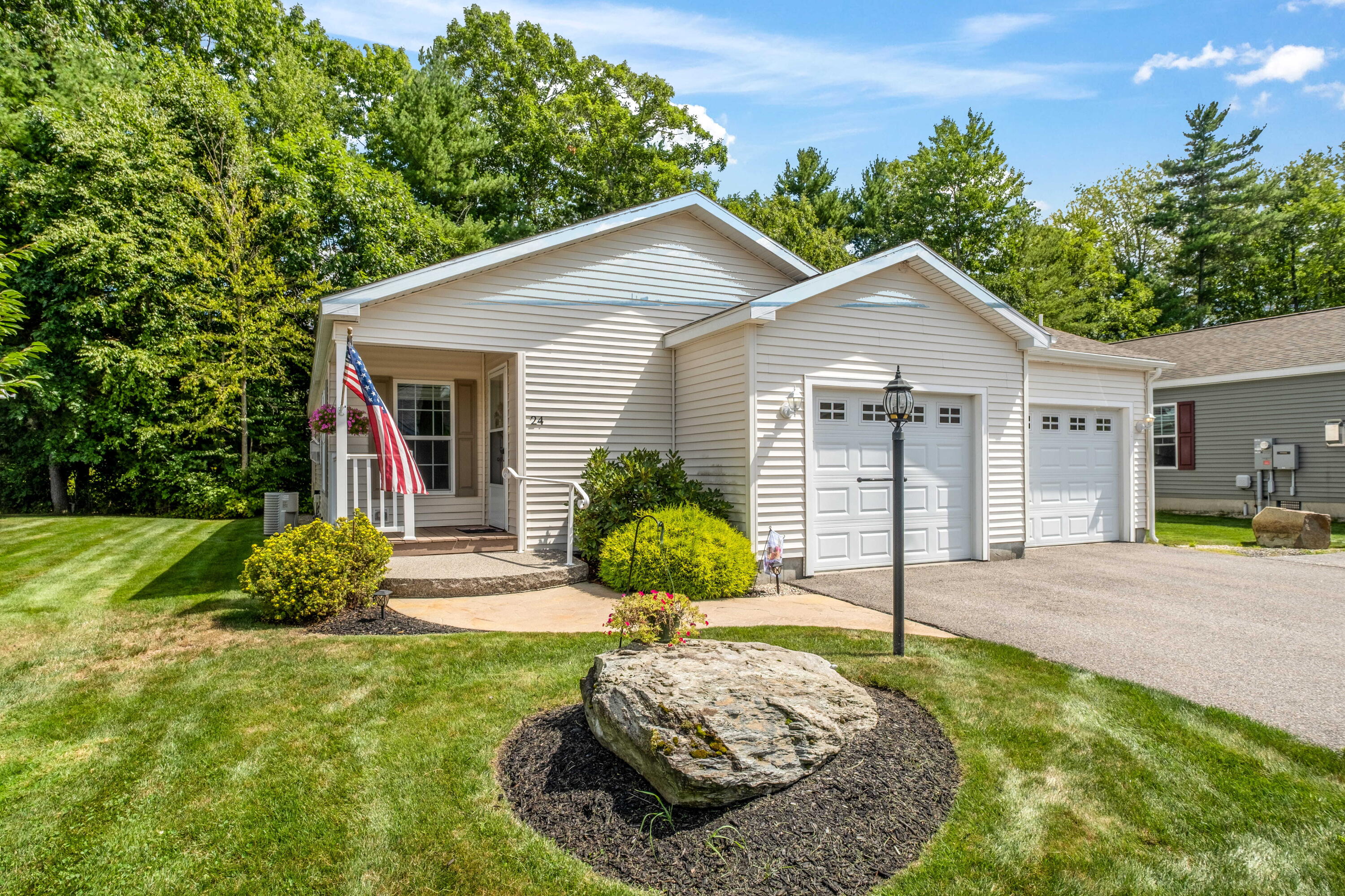 24 Caslyn Drive Property Photo 1