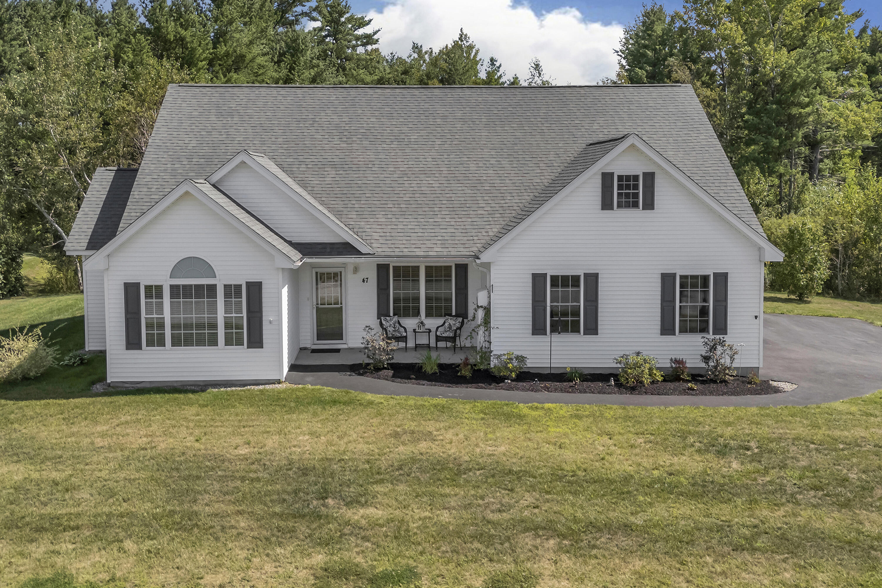 47 Fieldstone Drive Property Photo 11