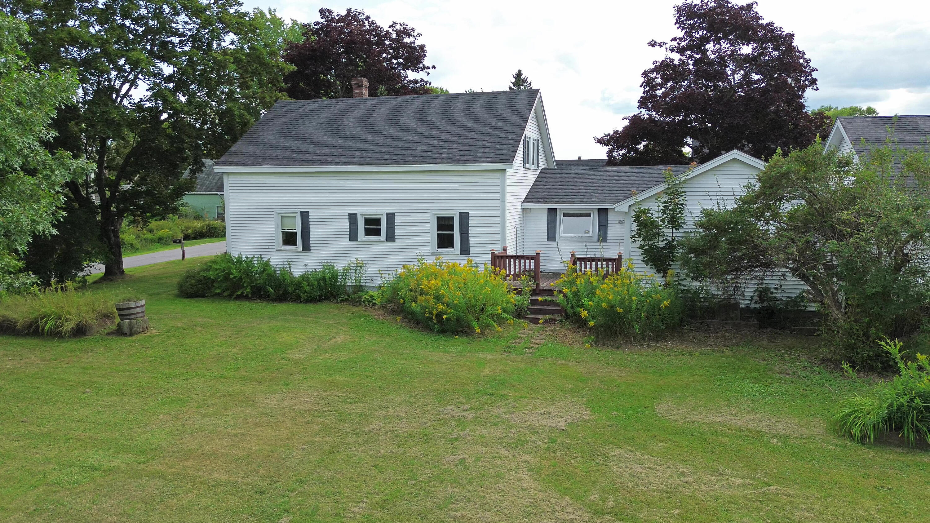 26 Forest Hill Street Property Photo 13